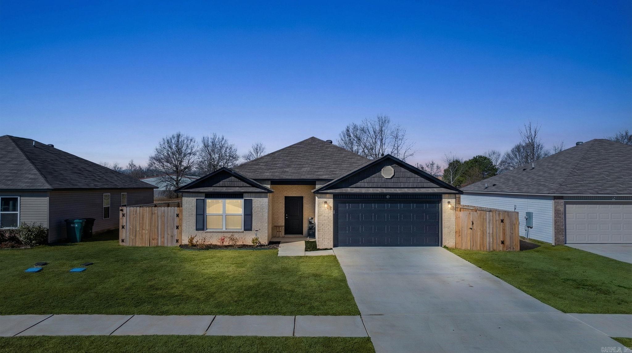 27 Farmhouse  Vilonia, AR