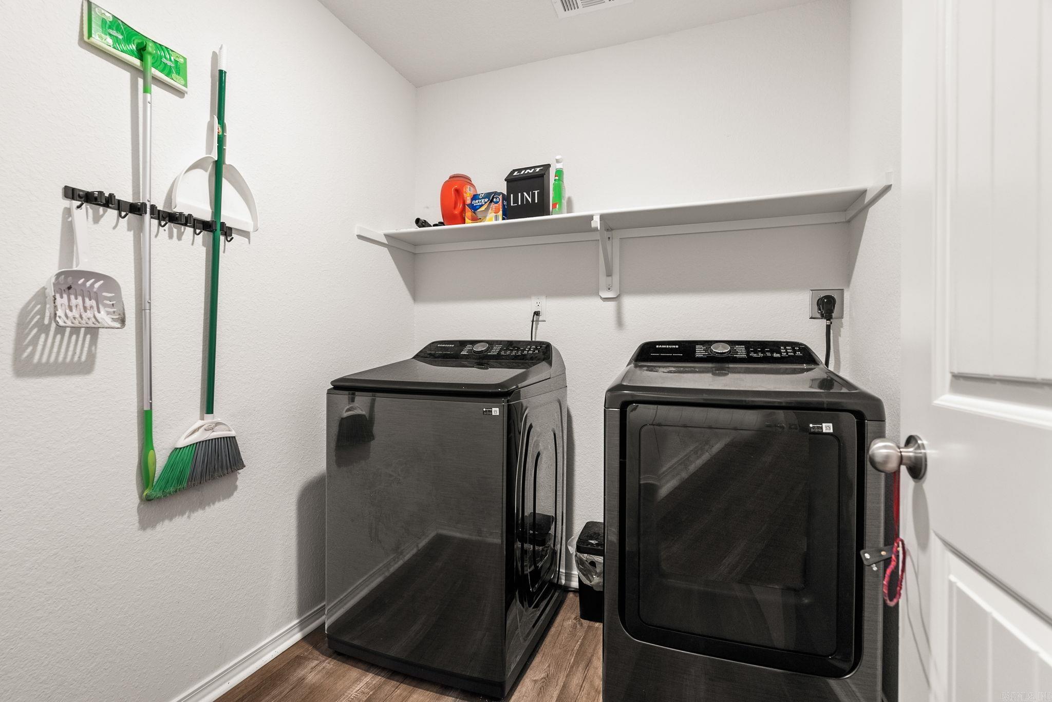 27 Farmhouse  Vilonia, AR