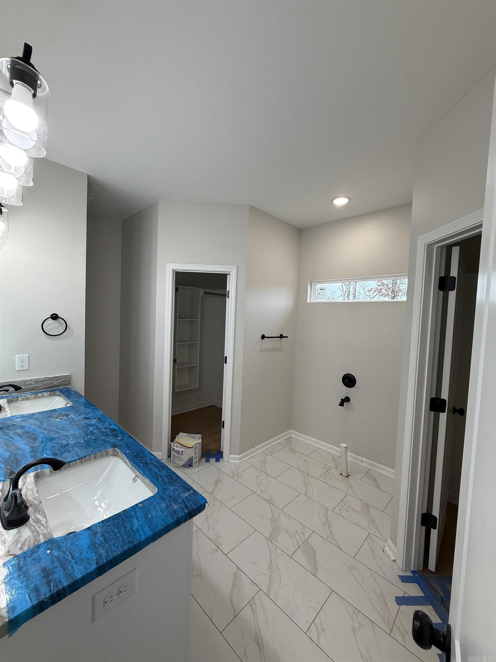 505 Madeleine  Austin, AR