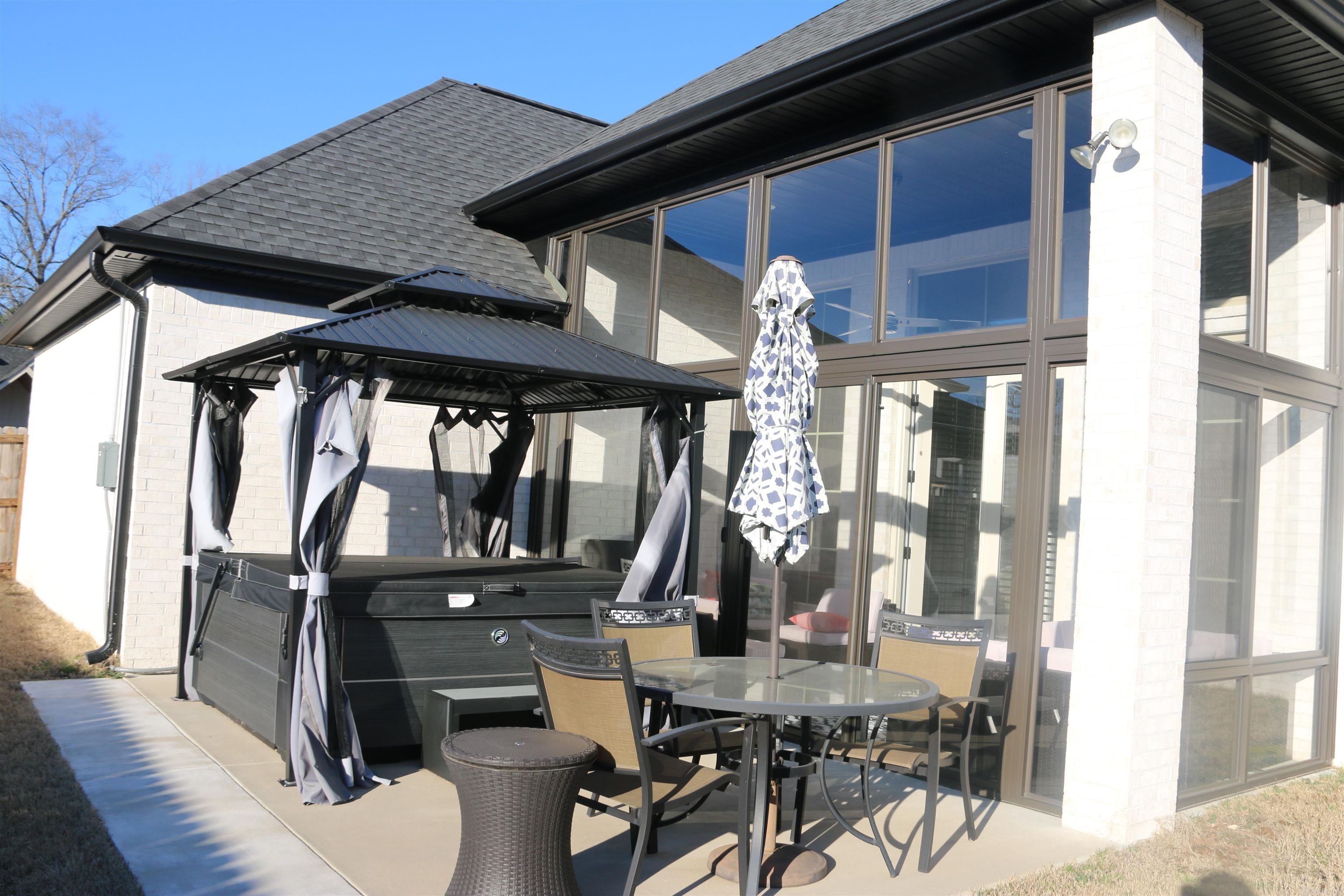 7449 Northwood Drive  Benton, AR