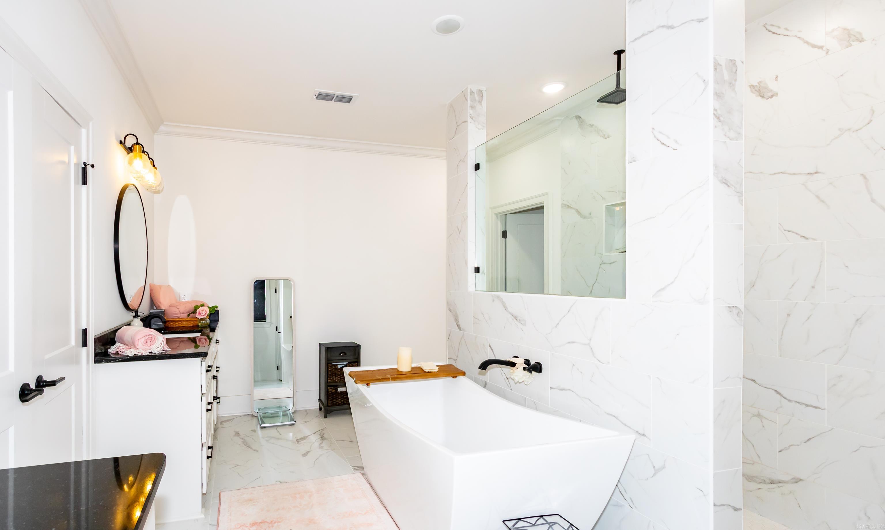 7449 Northwood Drive Benton, AR 72019