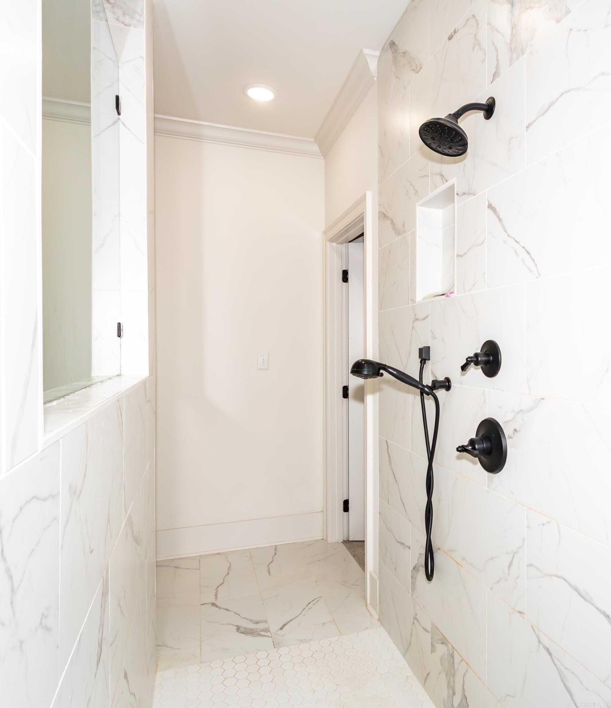 7449 Northwood Drive Benton, AR 72019