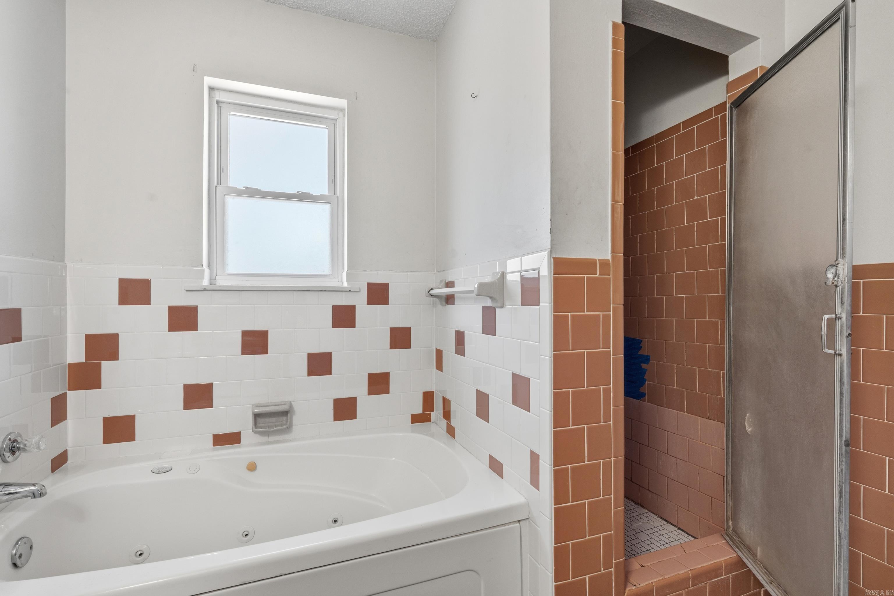 2211 Lakeshore Dr  Hot Springs, AR