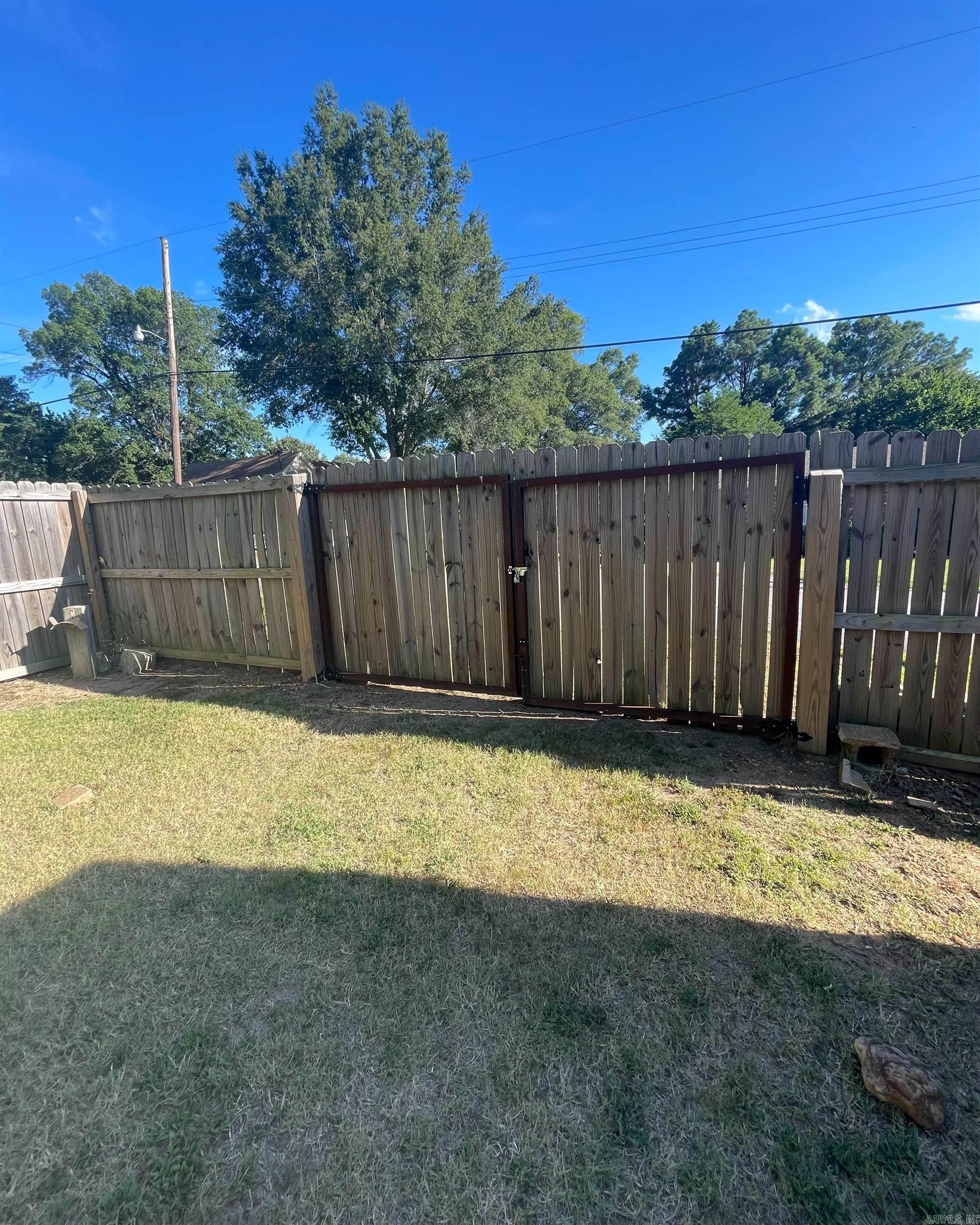 703 Center  Harrisburg, AR