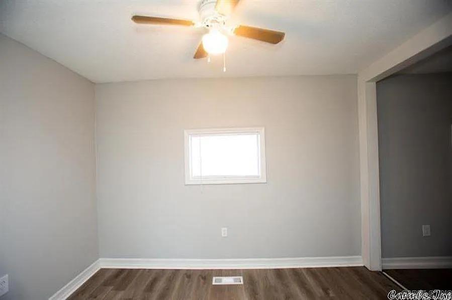 15 Eaton Dr  Little Rock, AR