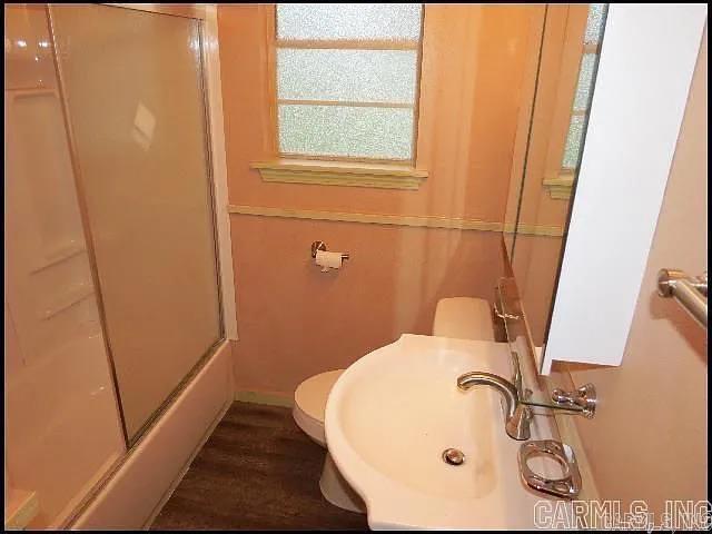 912 Greenlea Dr  North Little Rock, AR