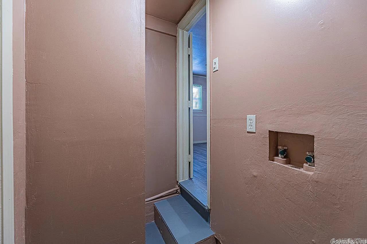 912 Greenlea Dr  North Little Rock, AR