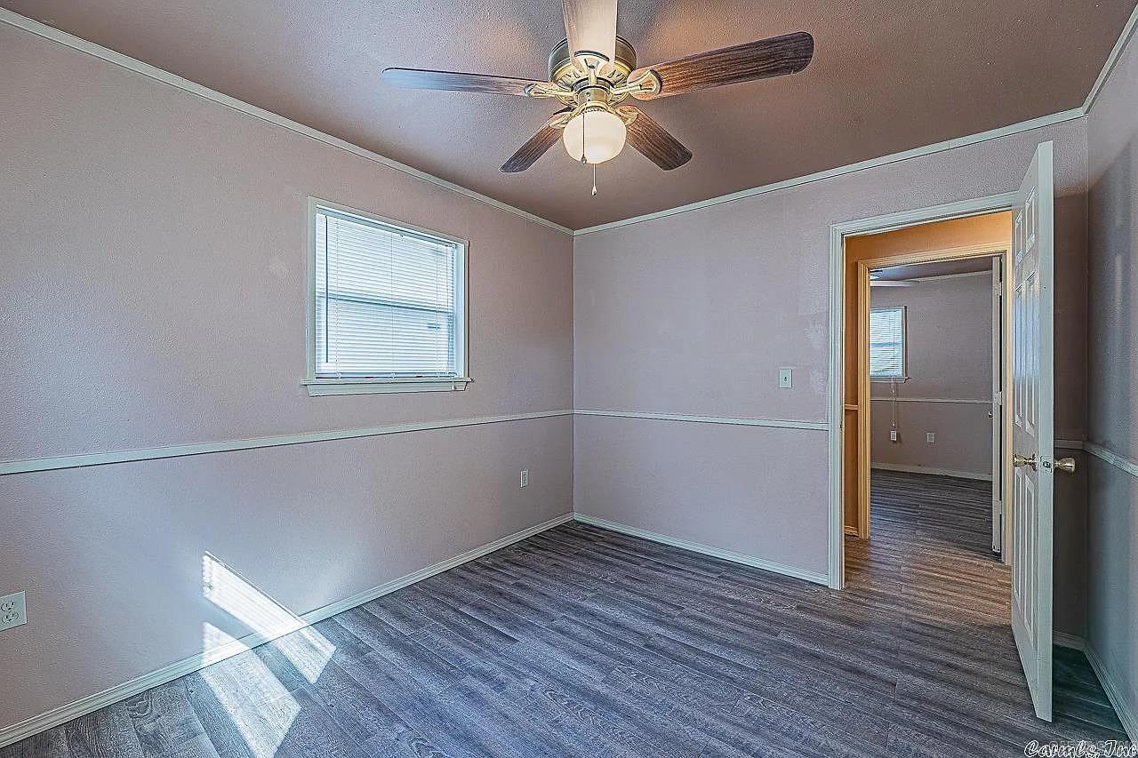 912 Greenlea Dr  North Little Rock, AR