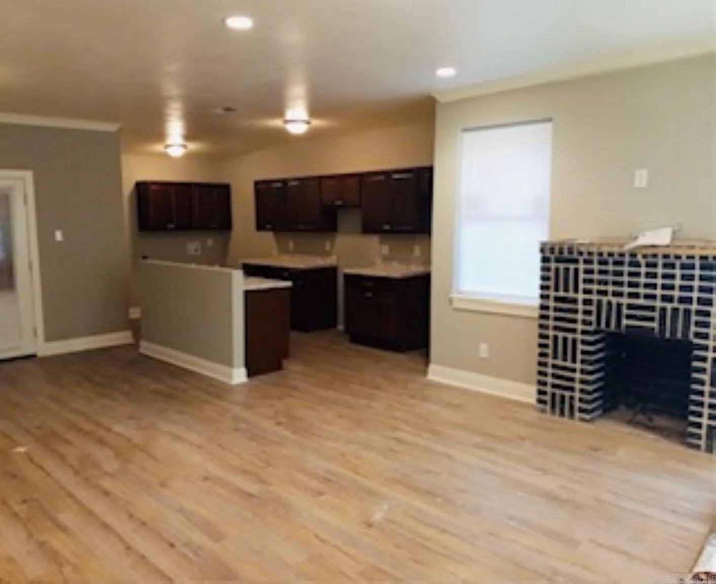 3817 W 10Th St  Little Rock, AR