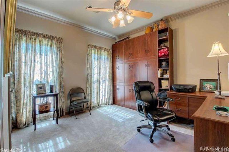 2802 Saddle Creek Rd  Hazen, AR