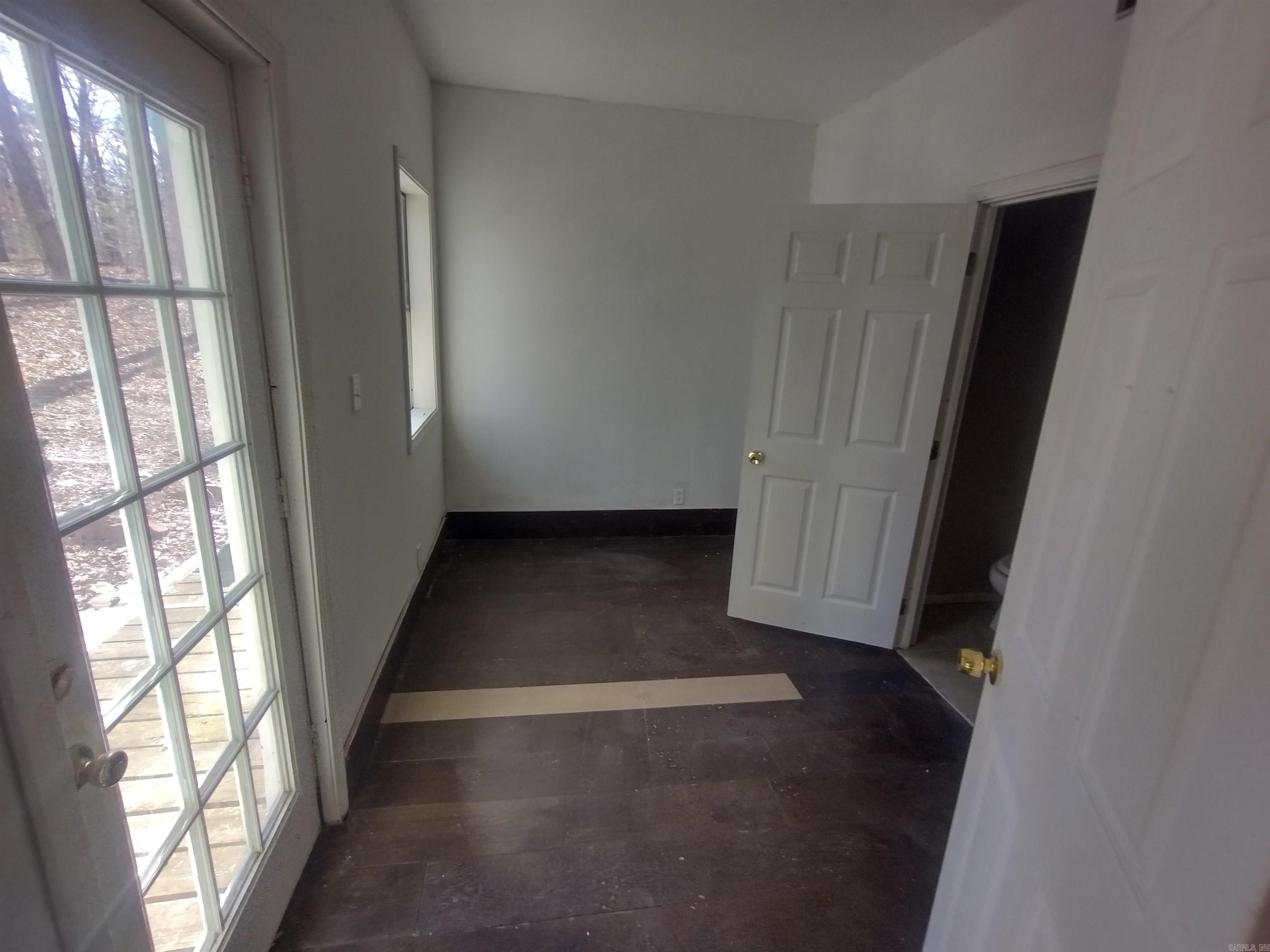 951 Ridge RD  Mountain View, AR