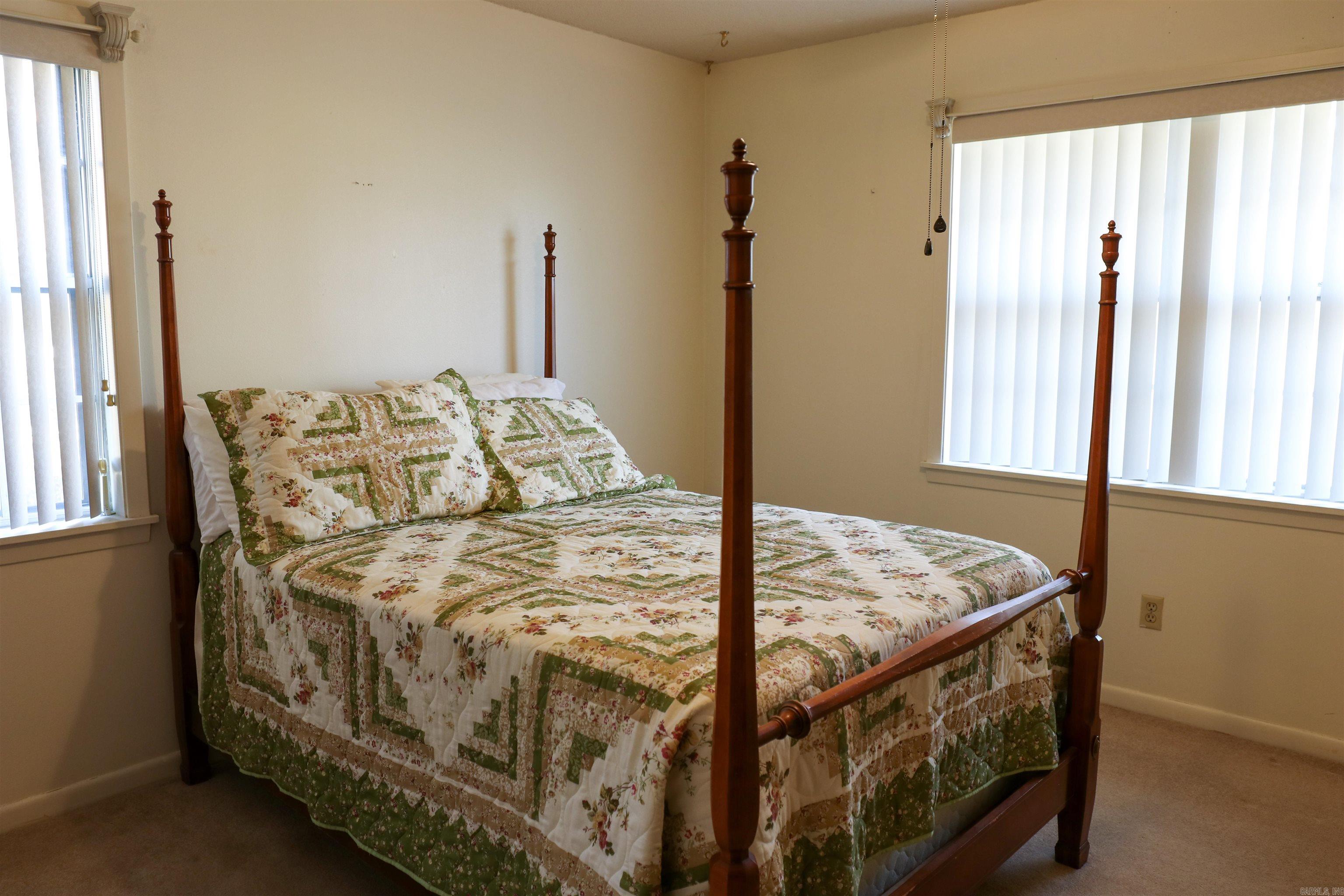 111 LEEWOOD Drive Arkadelphia, AR 71923