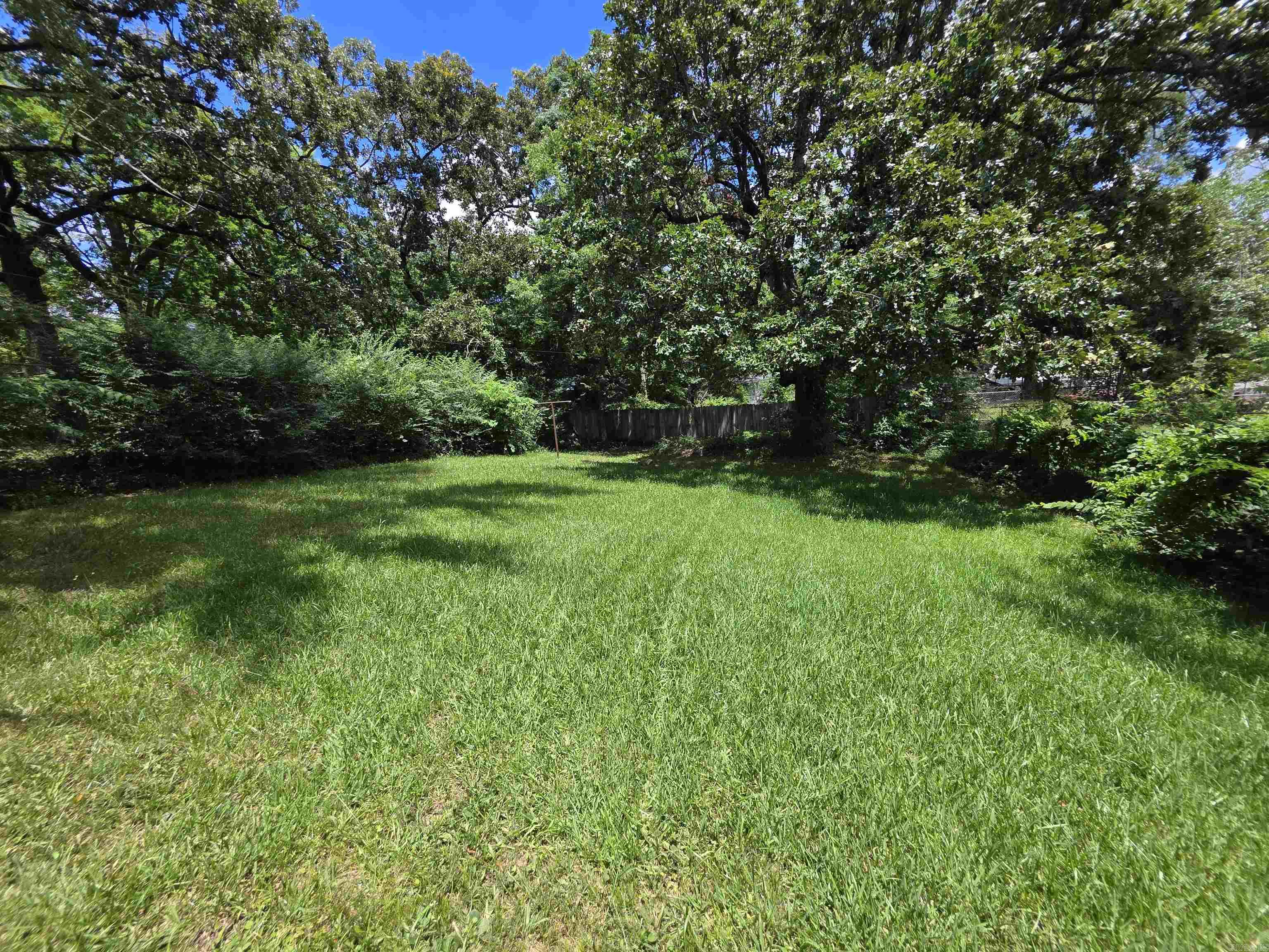 5102 W 11Th St  Little Rock, AR