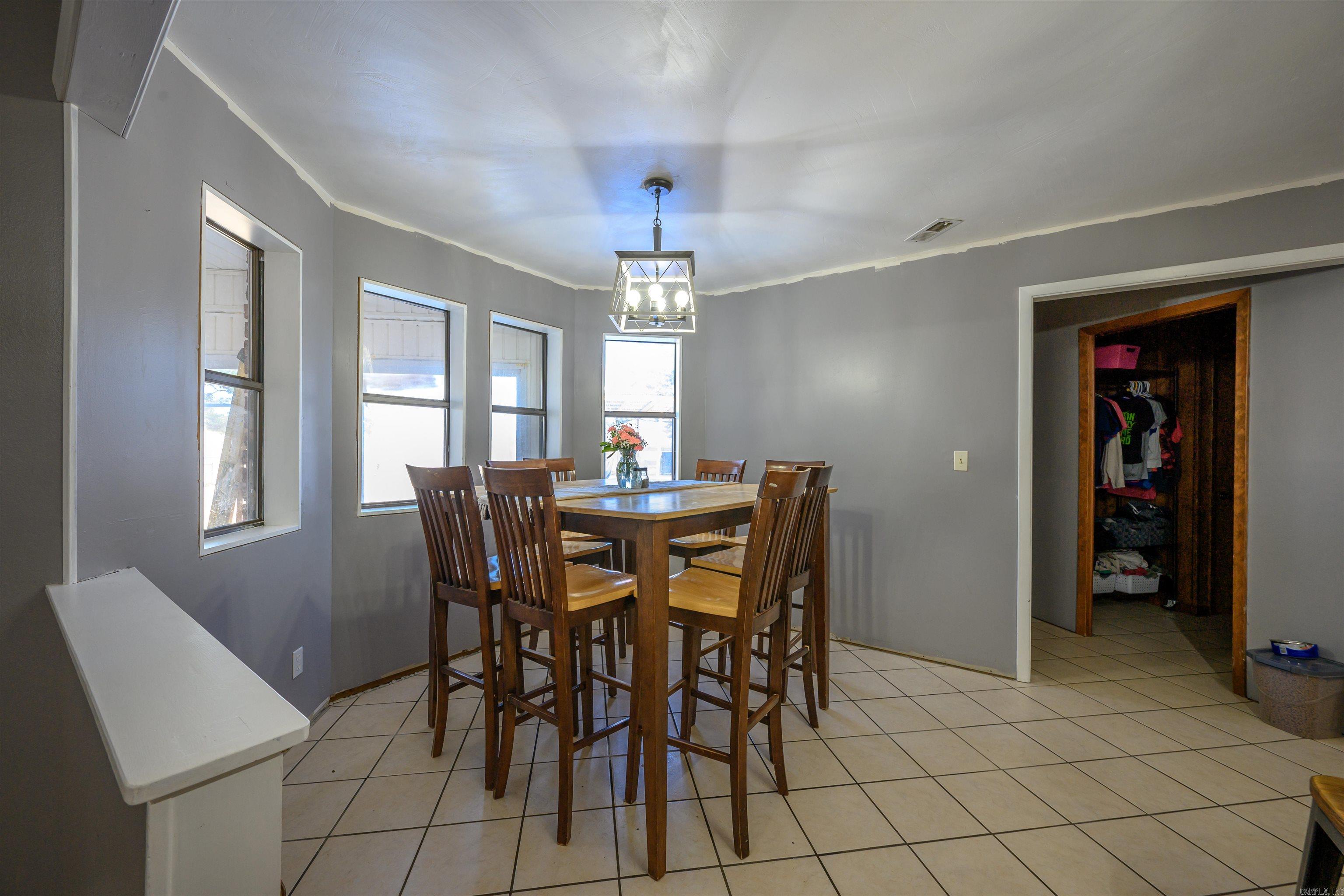 145 Thompson  Floral, AR