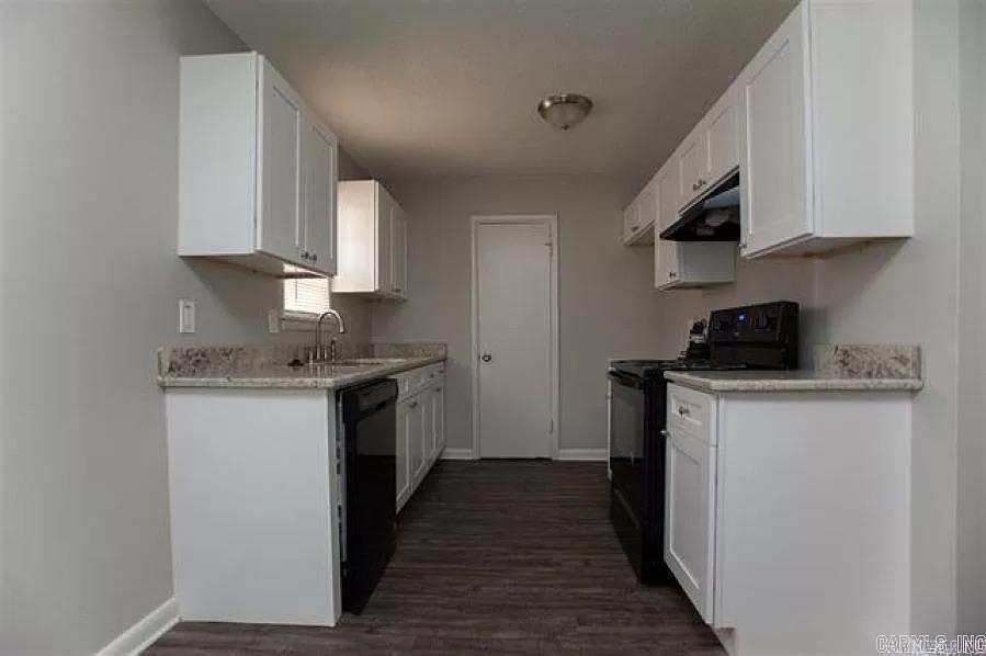 8915 Merrivale Dr  Little Rock, AR