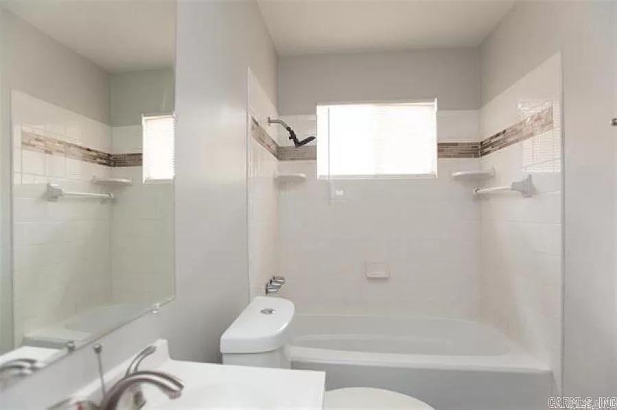 8915 Merrivale Dr  Little Rock, AR