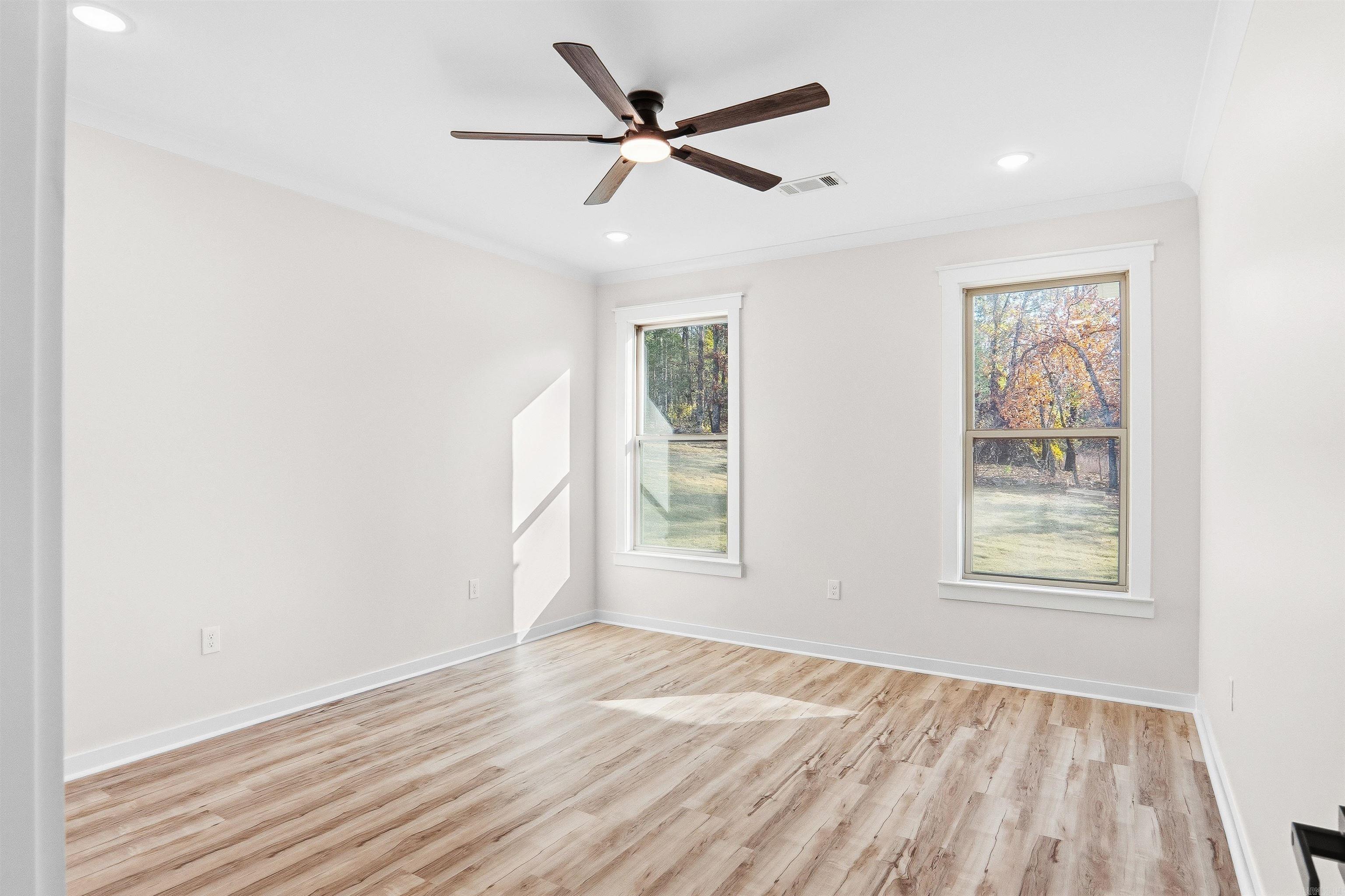 504 Madeleine  Austin, AR