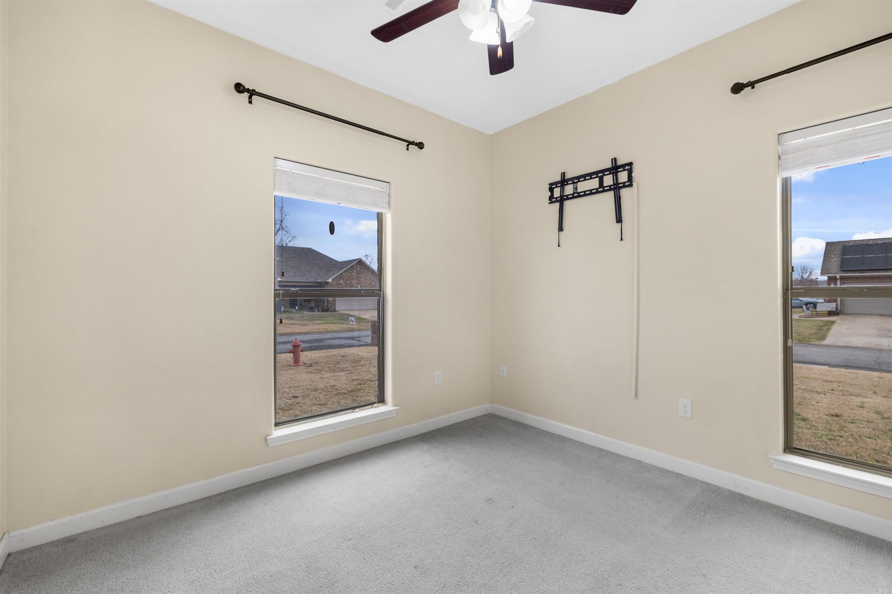 2 SUNBURST  Greenbrier, AR