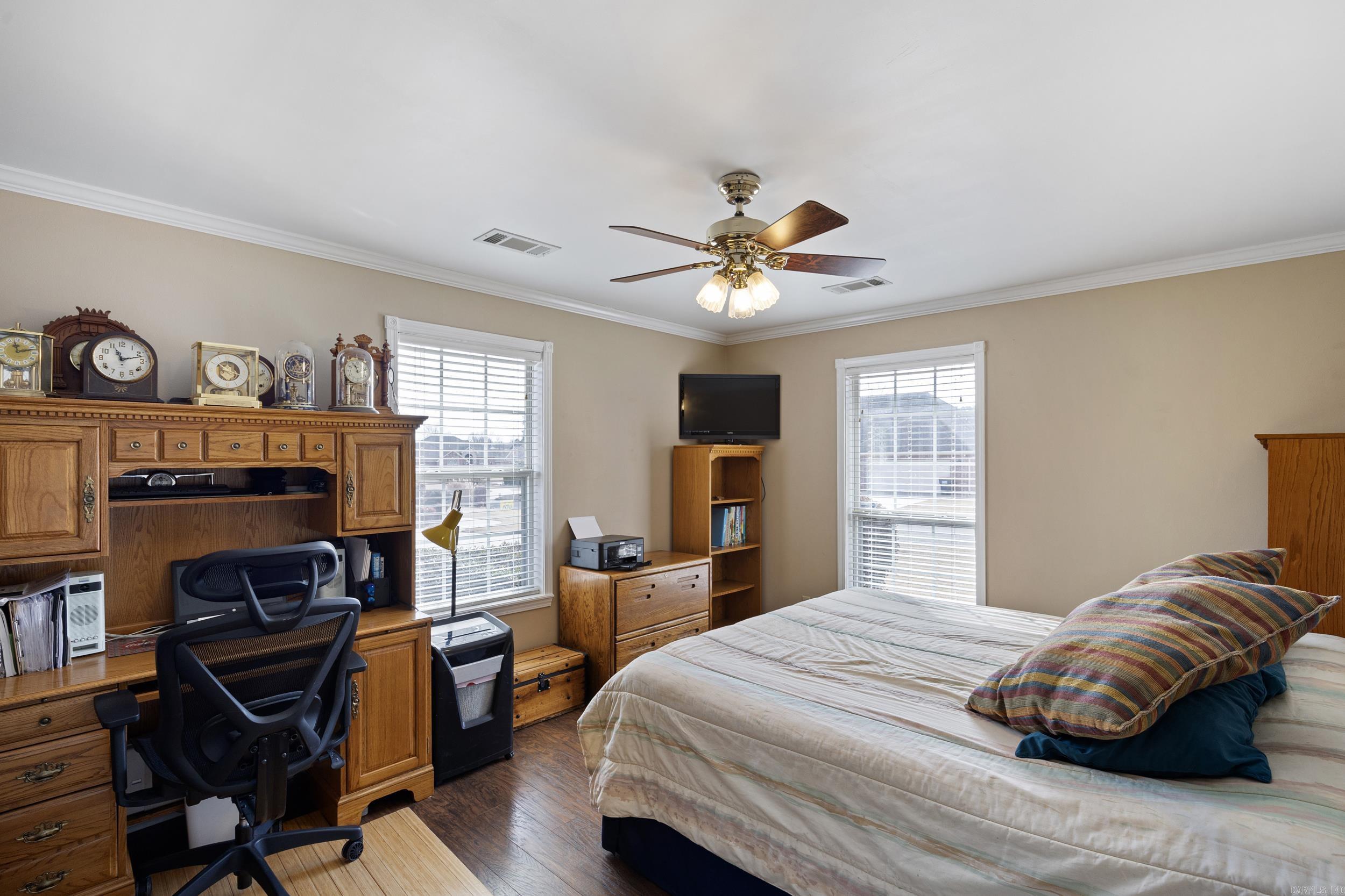 2310 W 7th  Russellville, AR