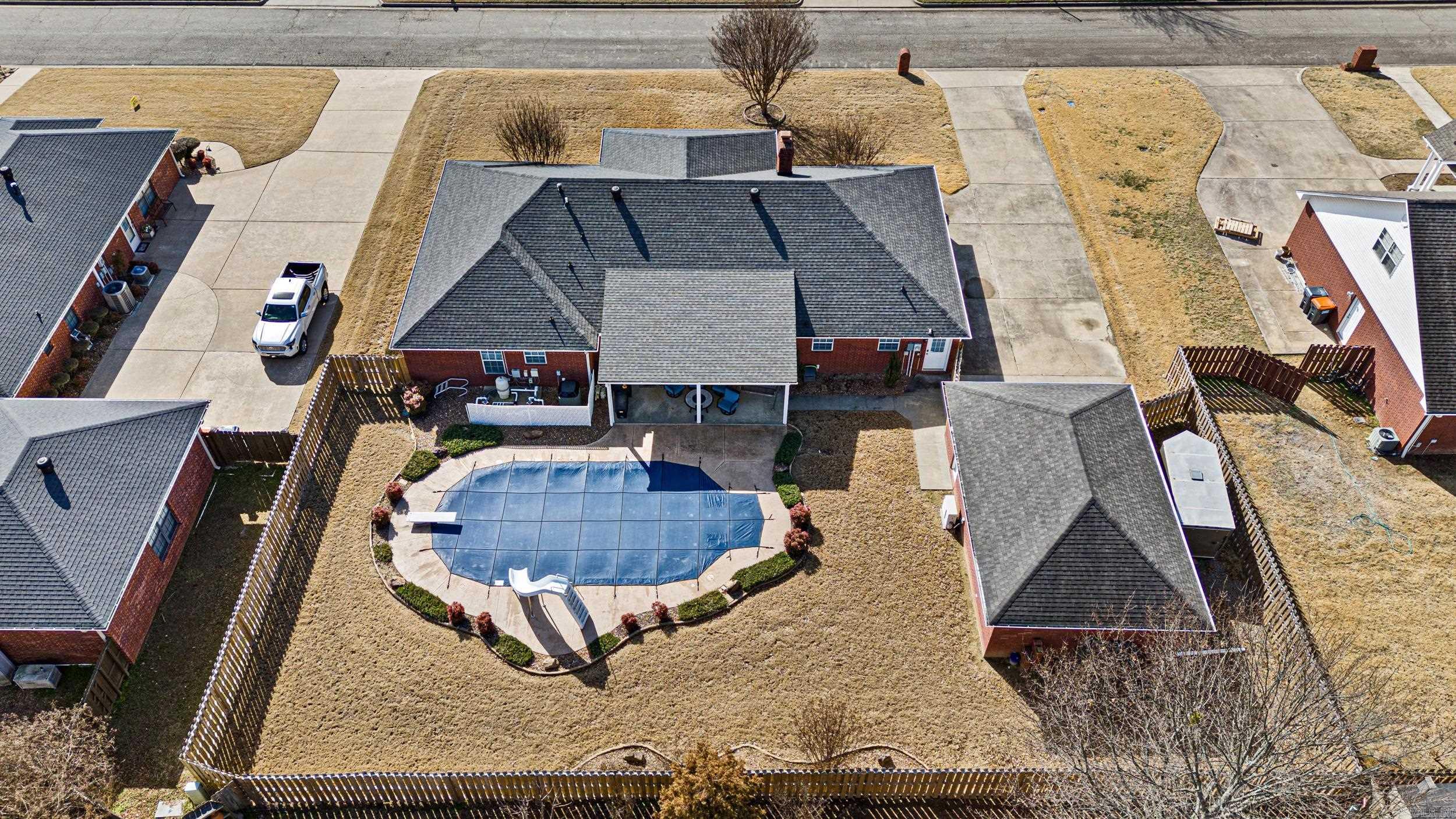 2310 W 7th  Russellville, AR