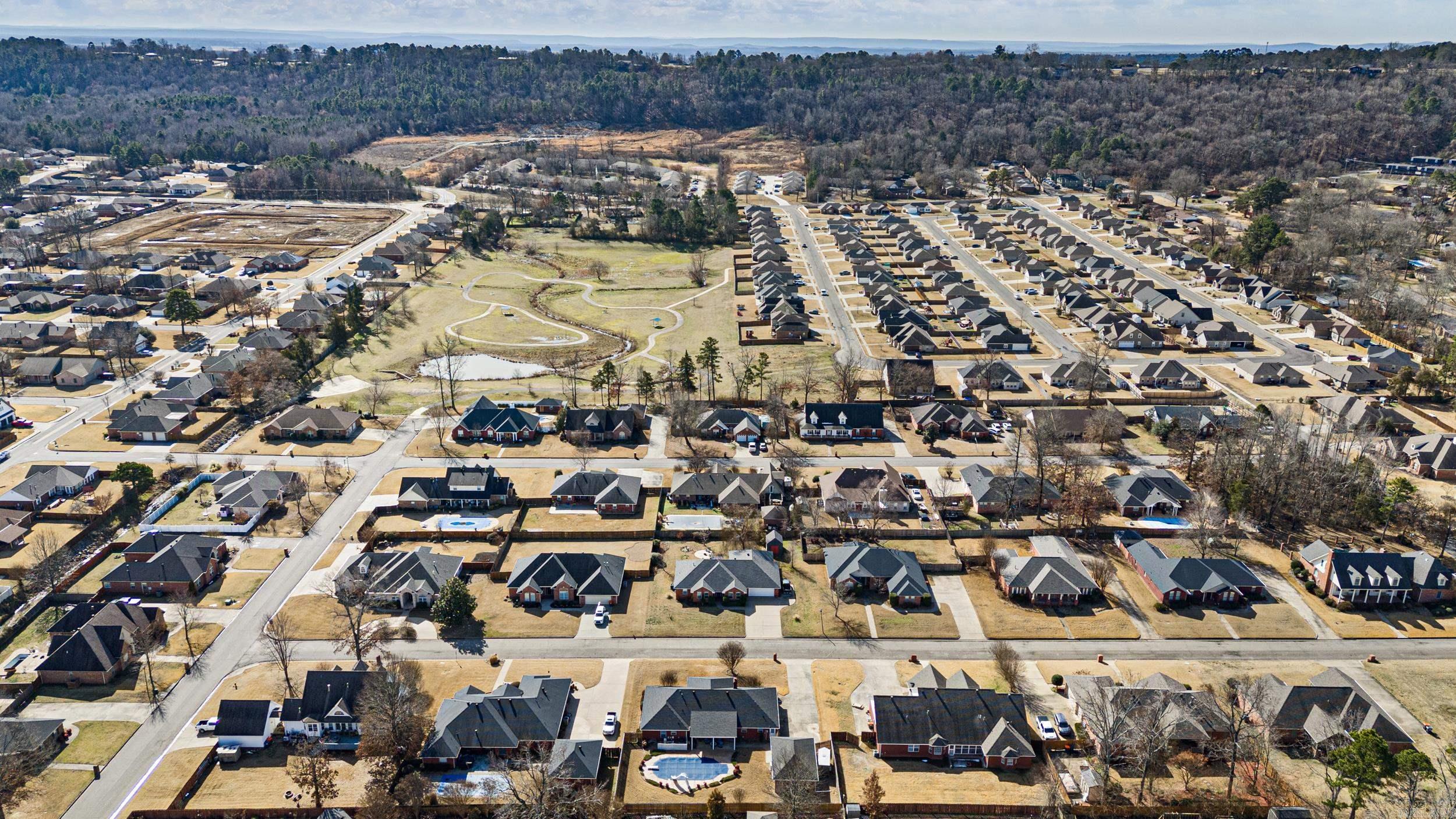 2310 W 7th  Russellville, AR