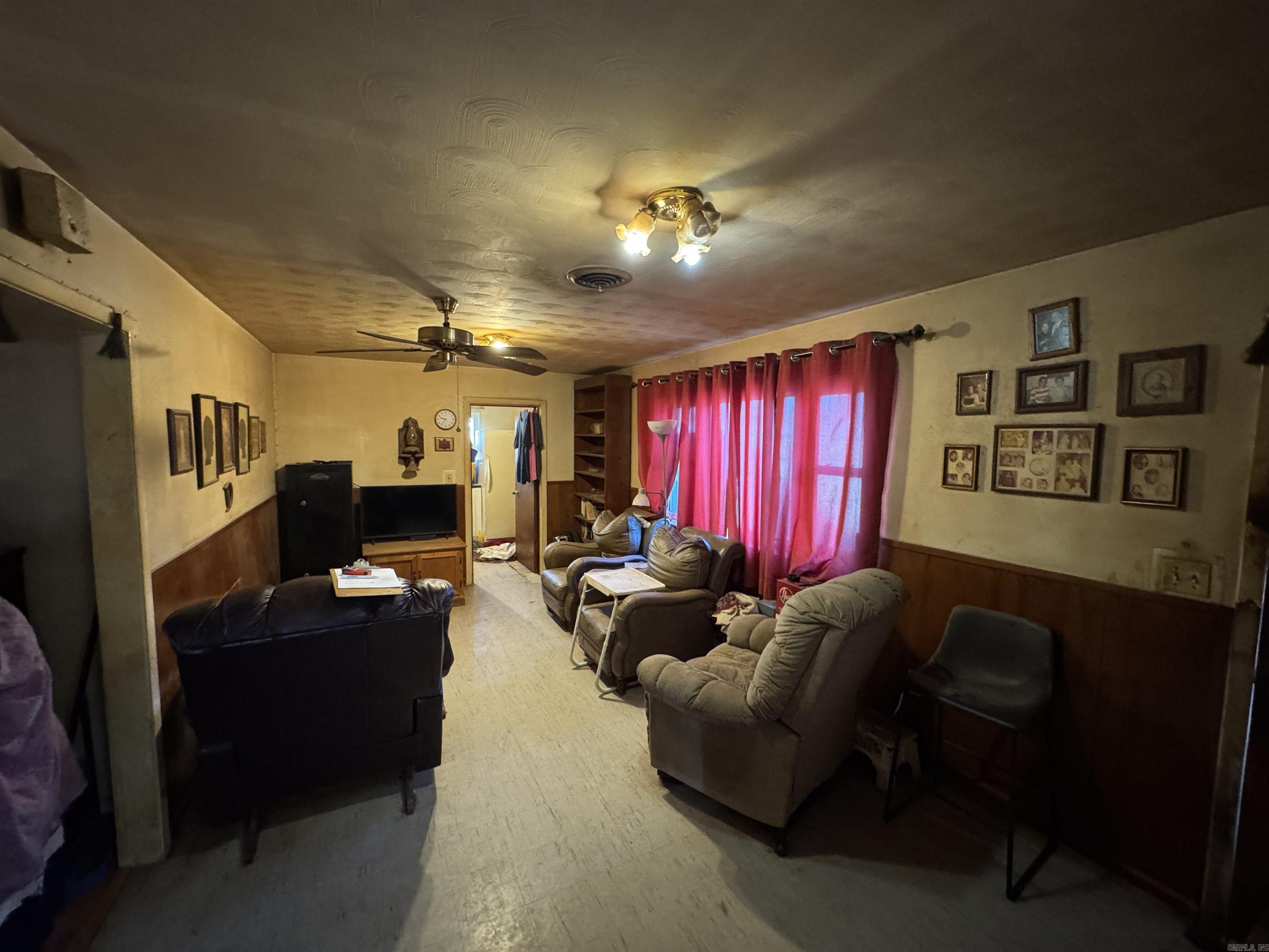 1909 Lucia  Pine Bluff, AR