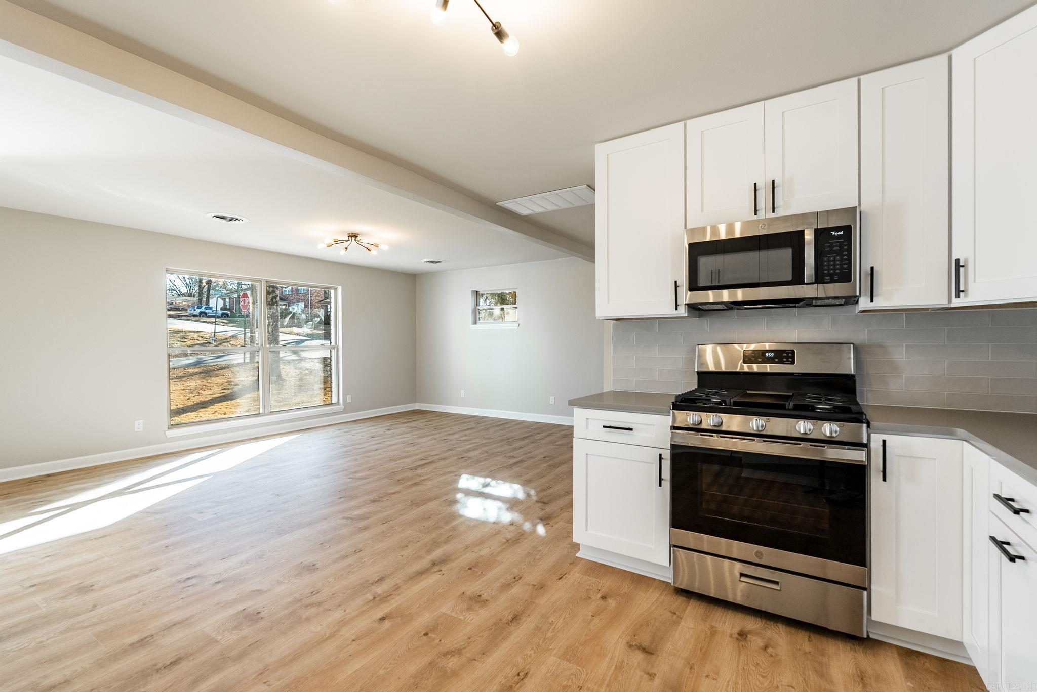 800 Vinson  Little Rock, AR