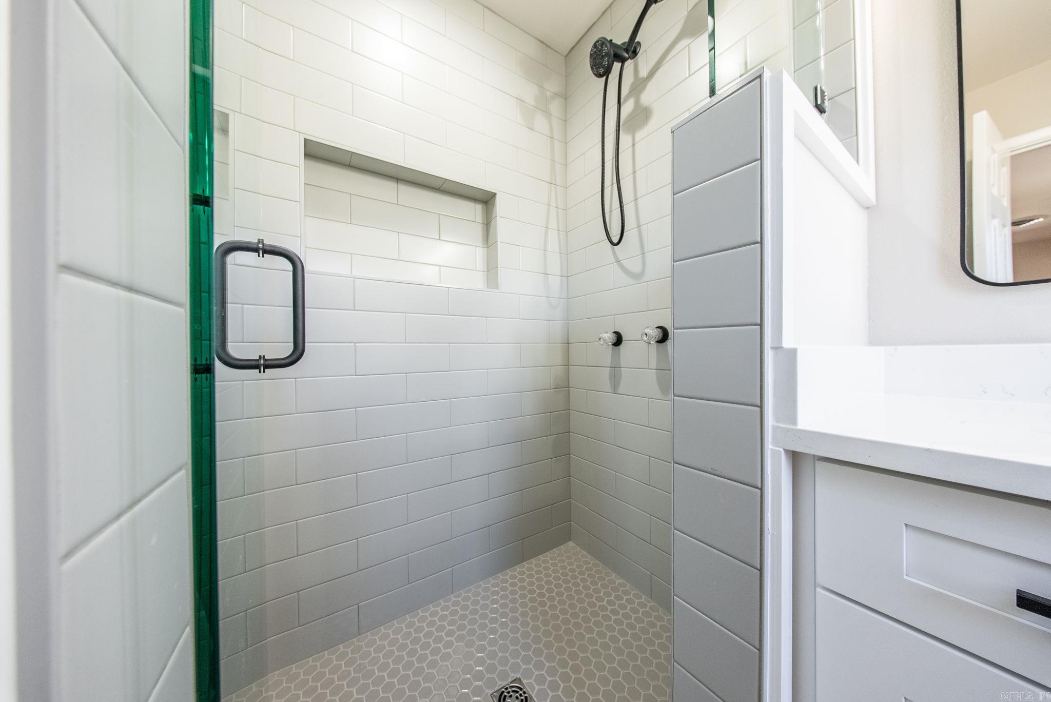 800 Vinson  Little Rock, AR