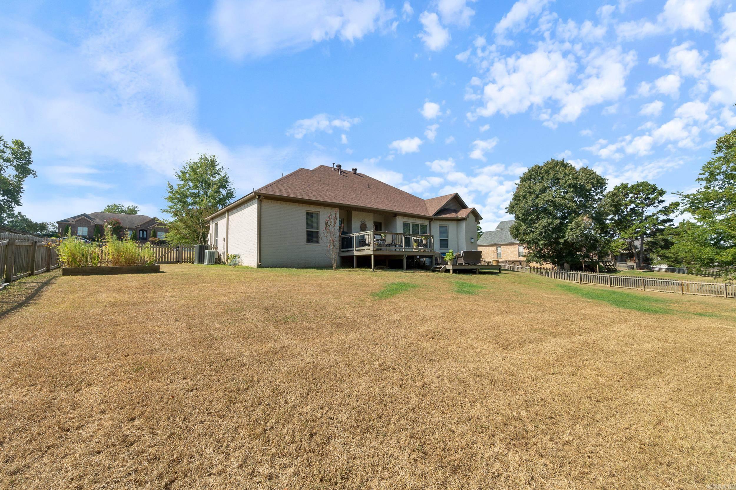 11 E Chateau Estates  Greenbrier, AR