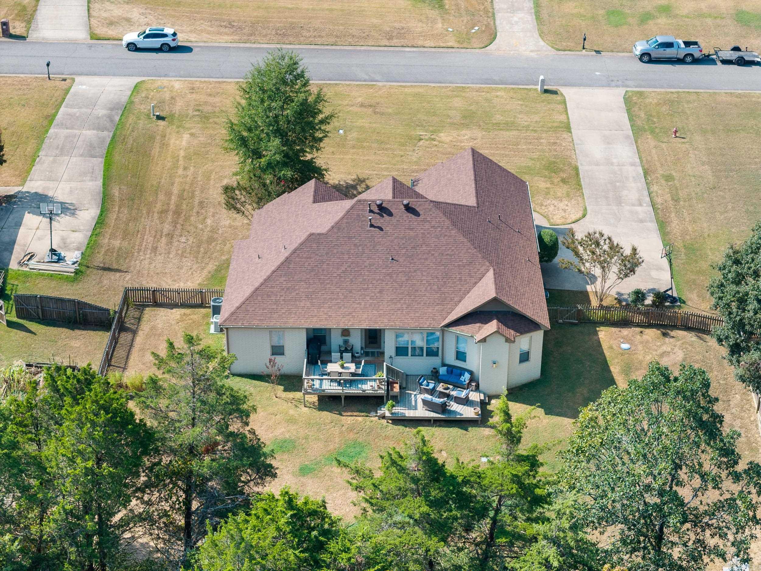 11 E Chateau Estates  Greenbrier, AR