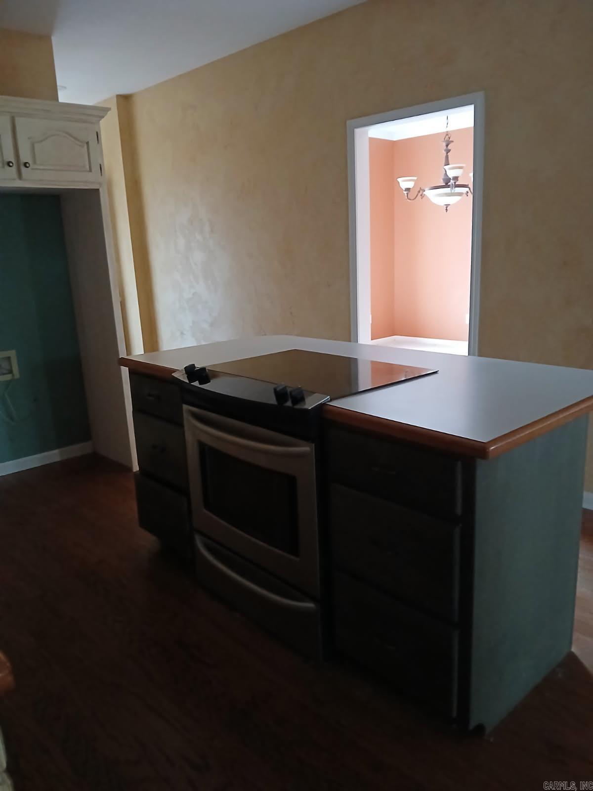 1110 S 11th  Paragould, AR