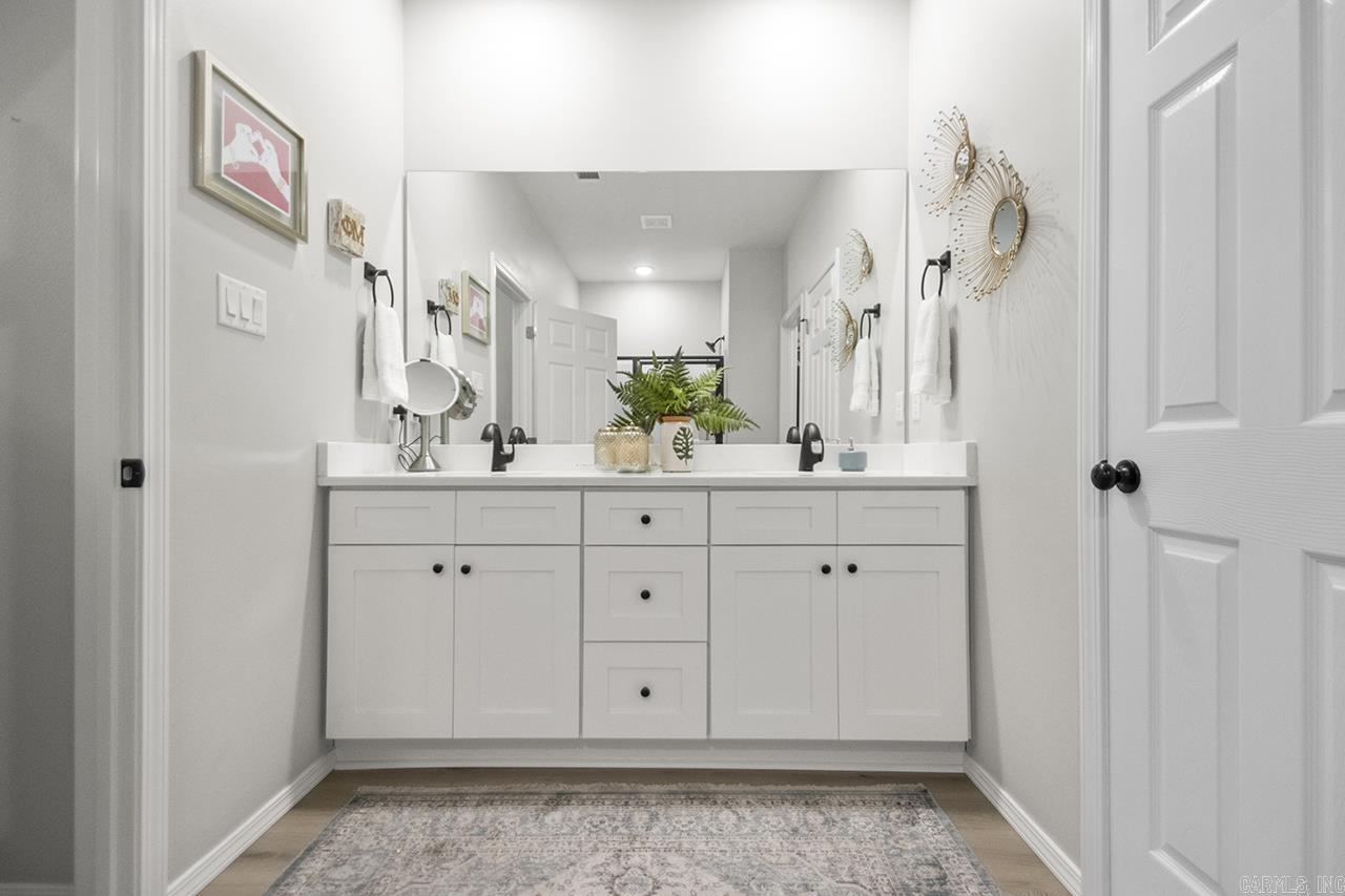 391 Genesis  Benton, AR