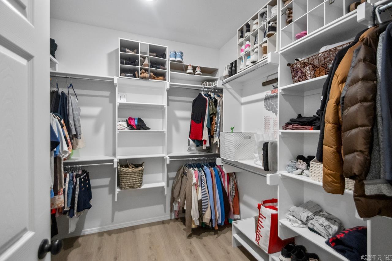 391 Genesis  Benton, AR