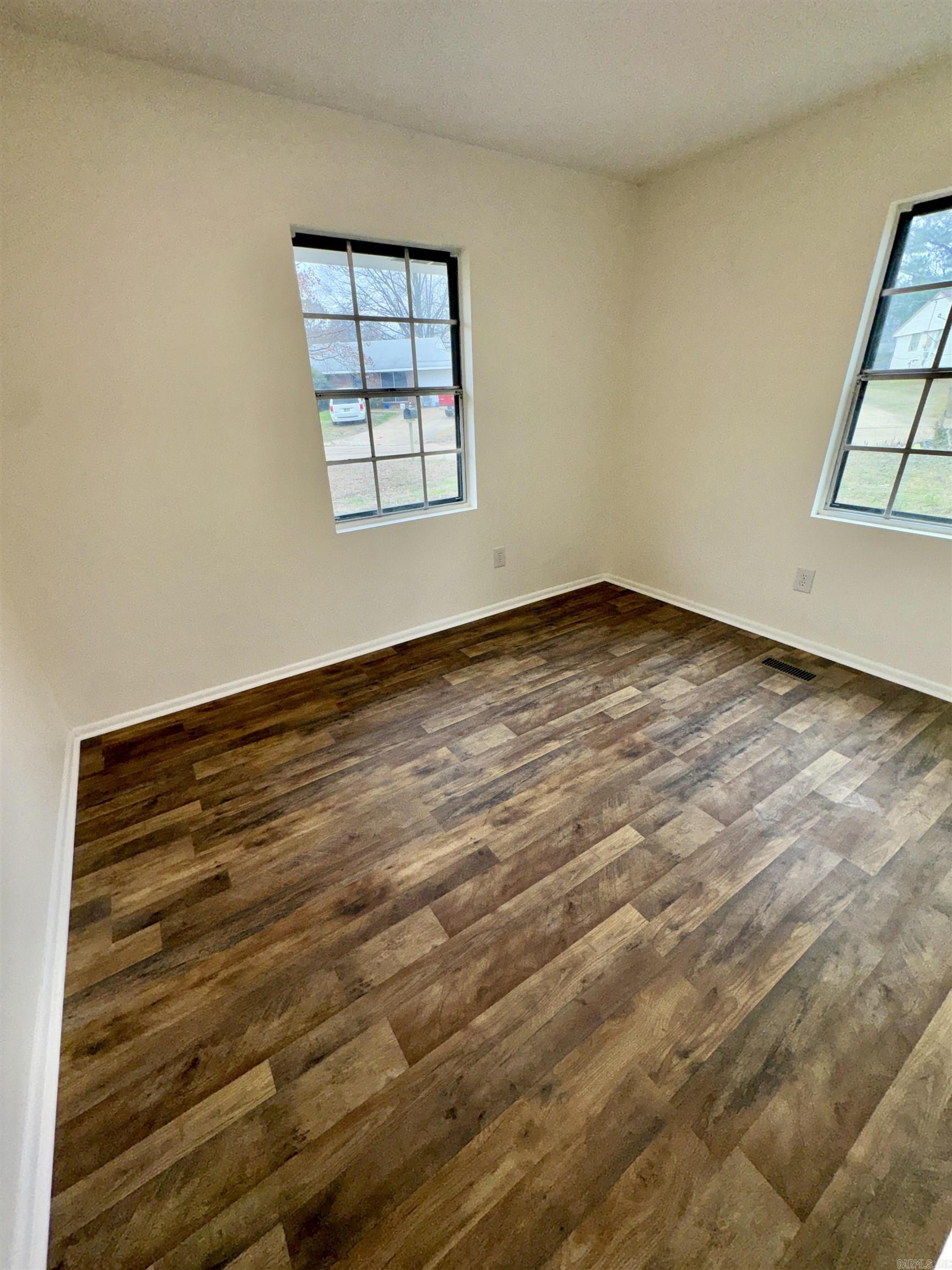 2102 Indian  Forrest City, AR