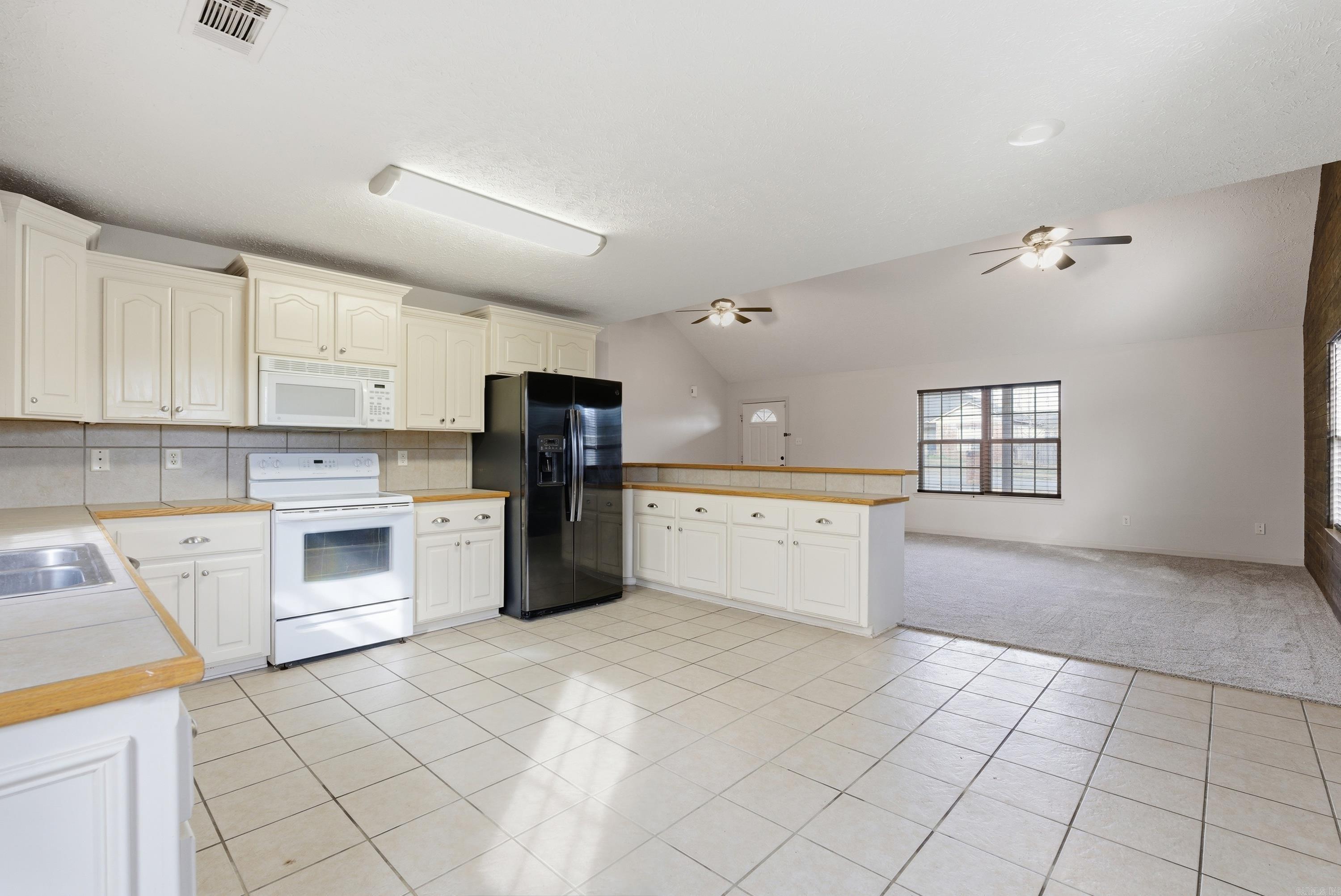 214 Weathering  Austin, AR