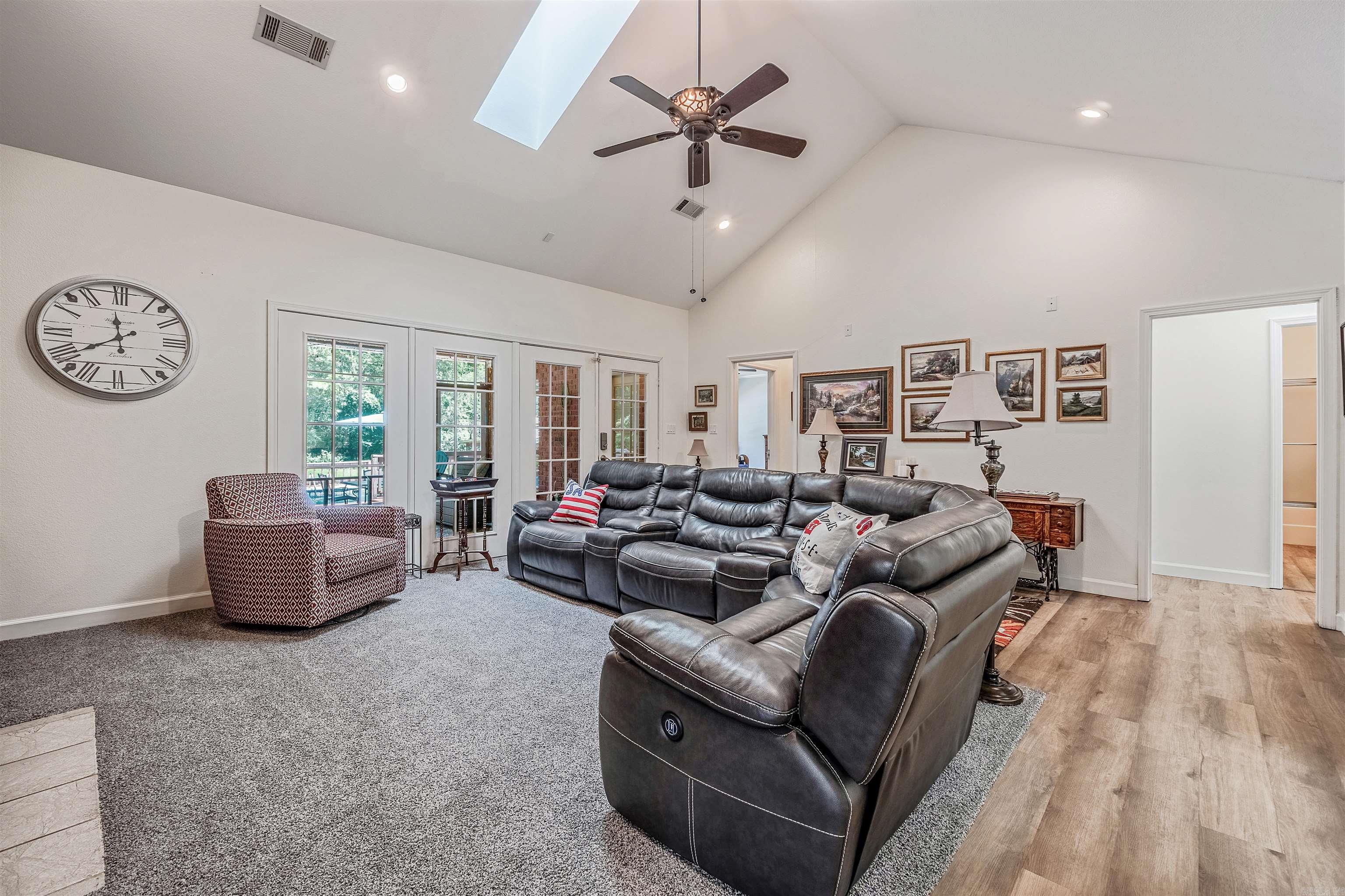 126 Bay Ridge  Hot Springs, AR