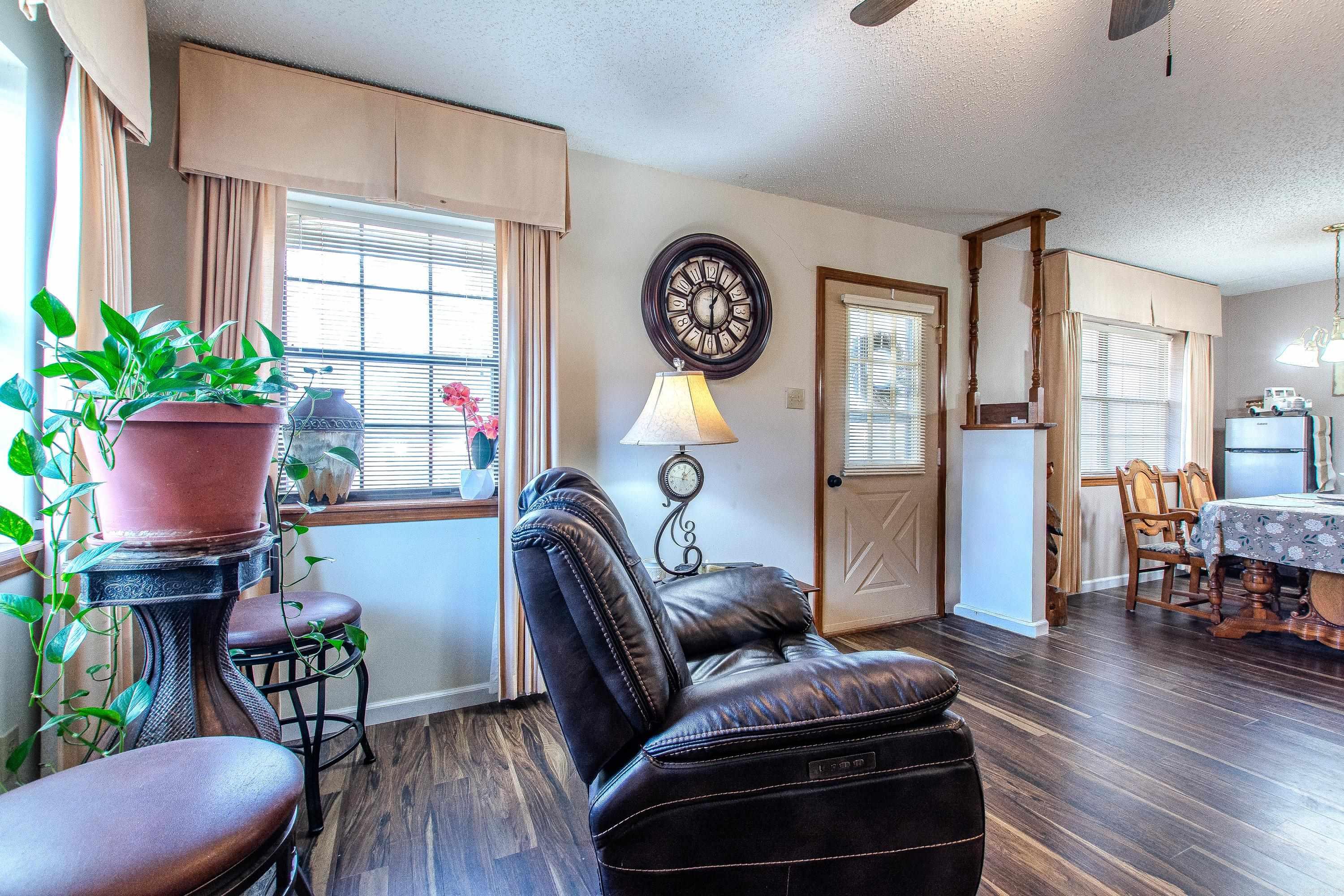 311 E 2nd Street  Lonoke, AR