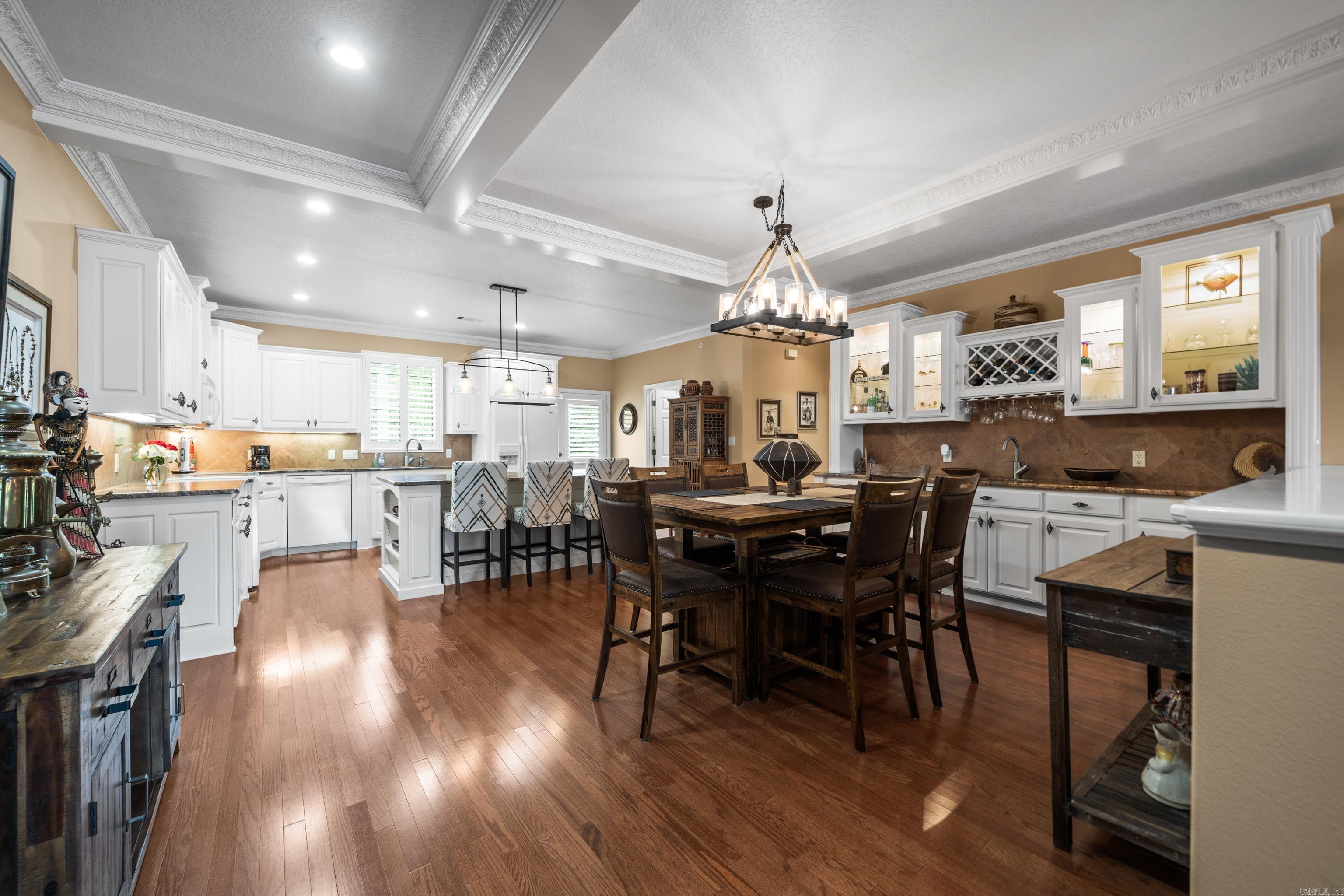 1380 Airport  Hot Springs, AR