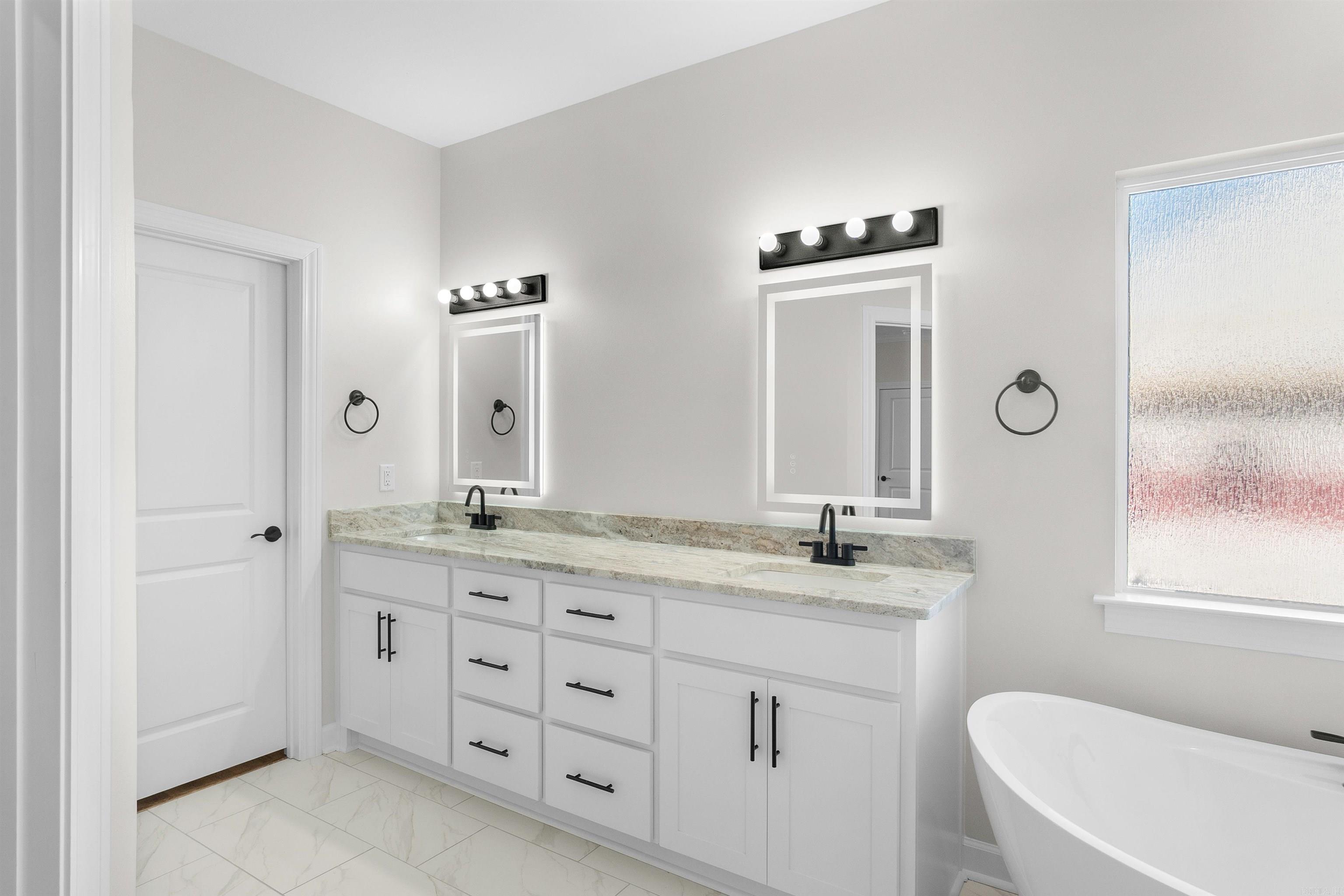 221 Michelle  Beebe, AR