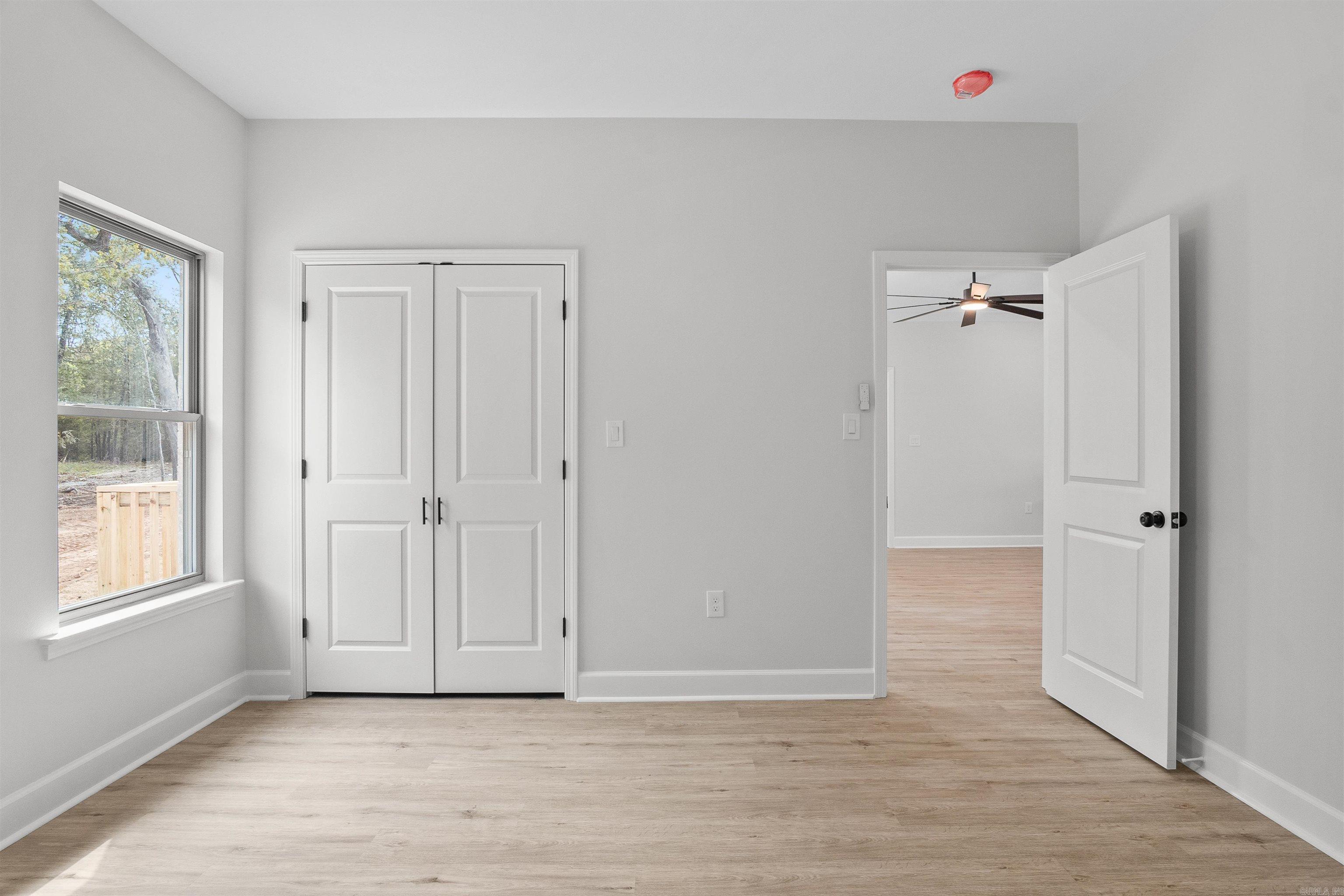 514 Madeleine  Austin, AR