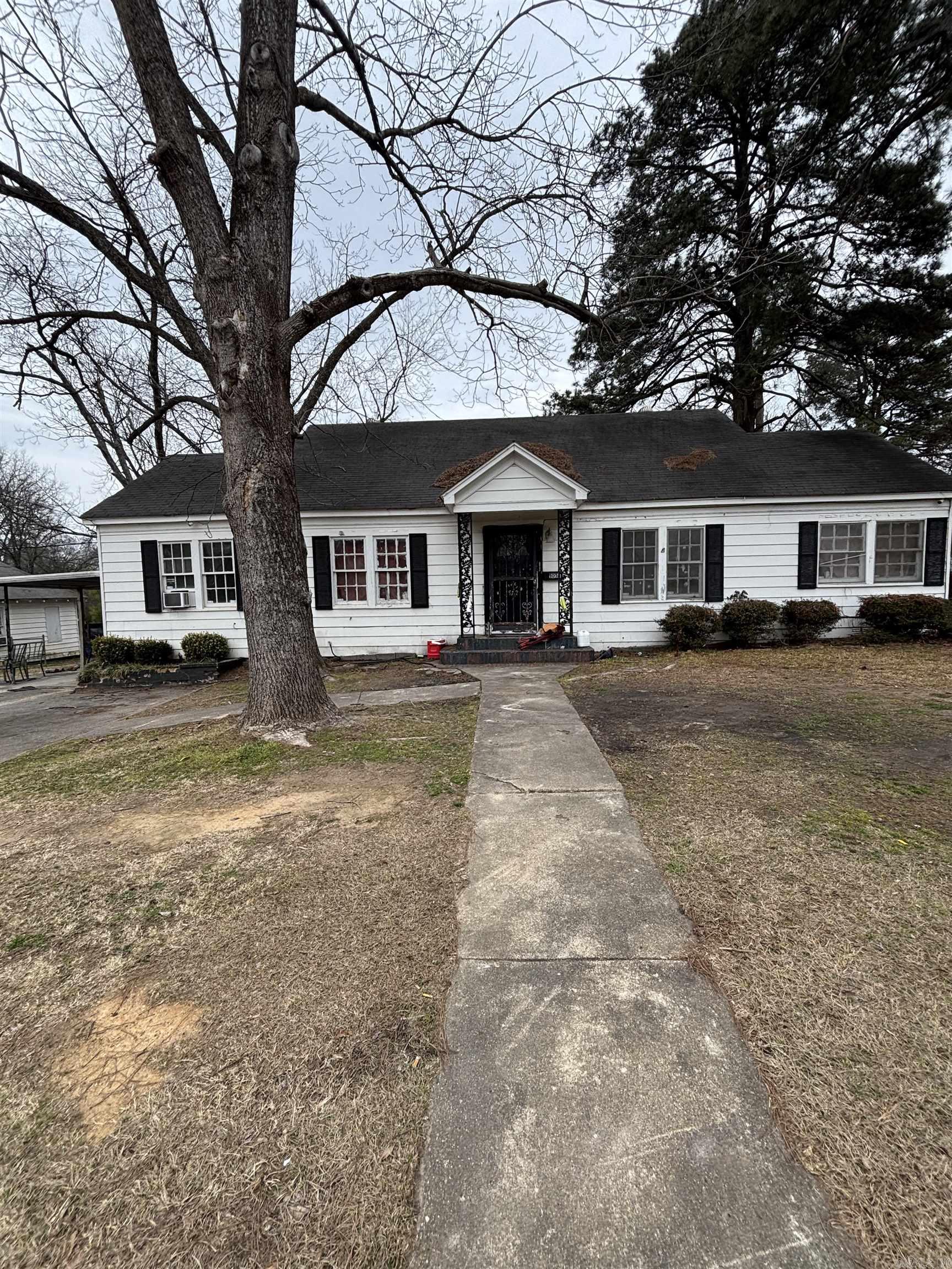 1014 E Mill  Malvern, AR