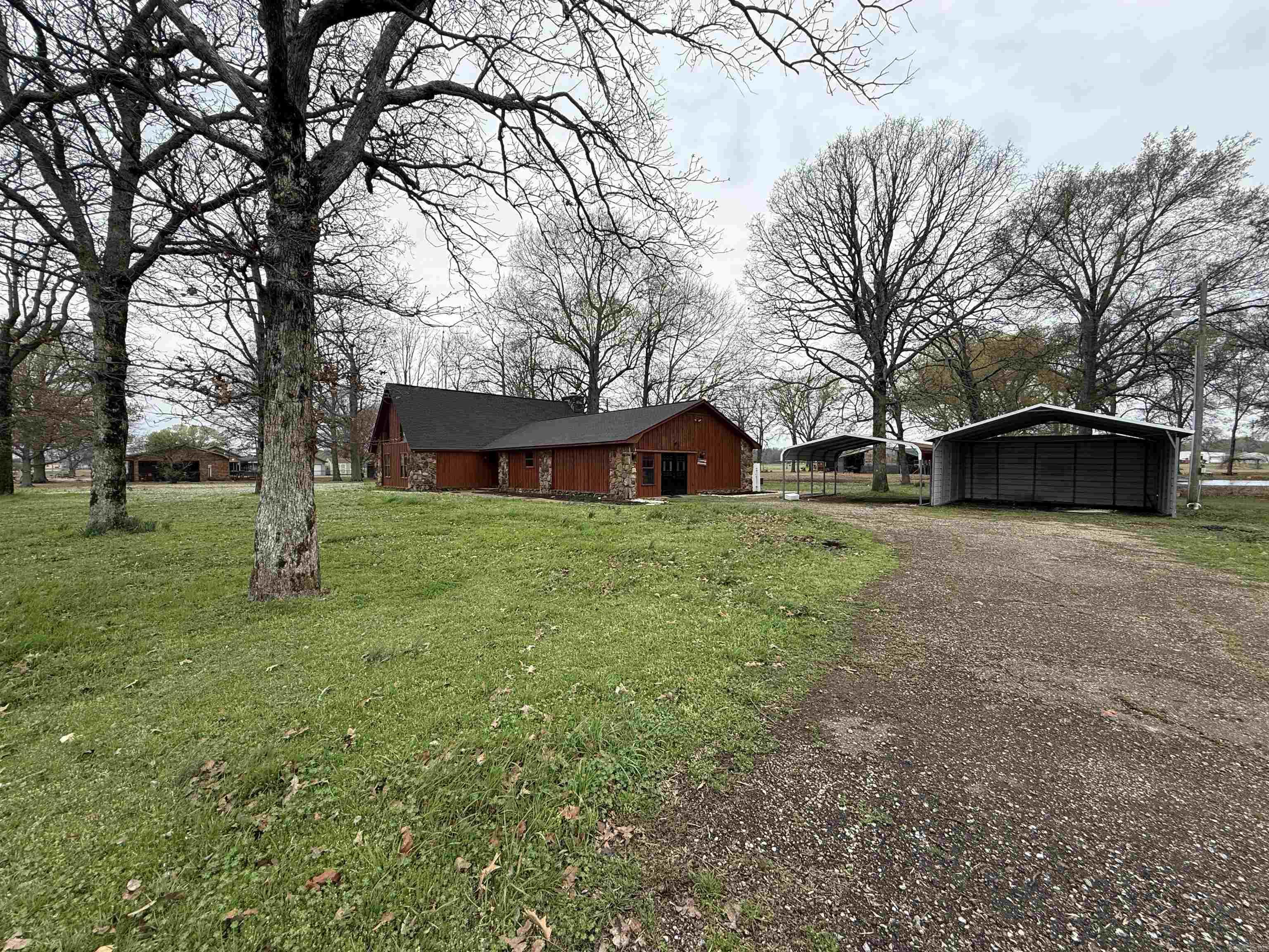 112 Jack Burns Road Palestine, AR 72372