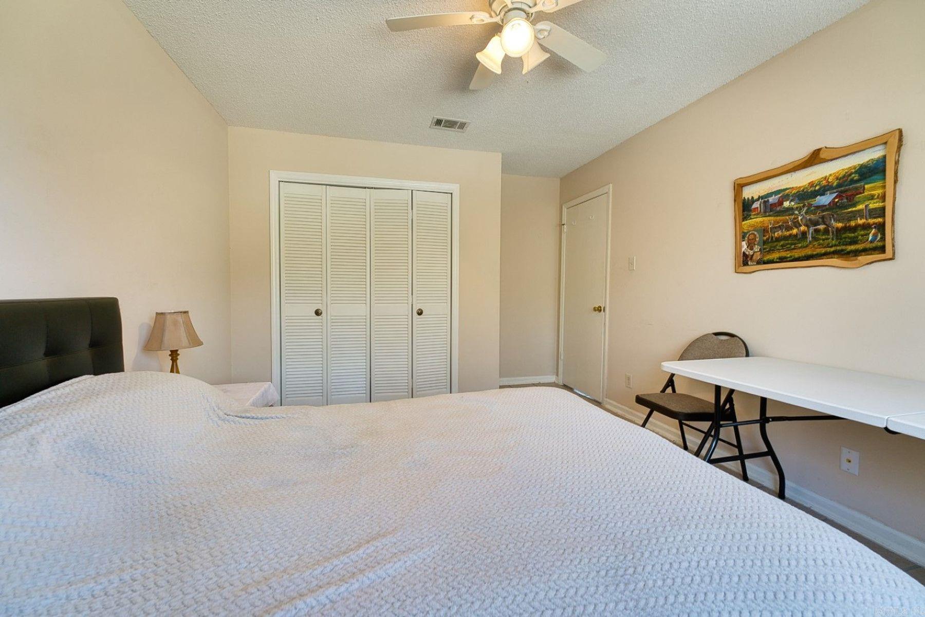 125 Carl Drive, Unit 15  Hot Springs, AR