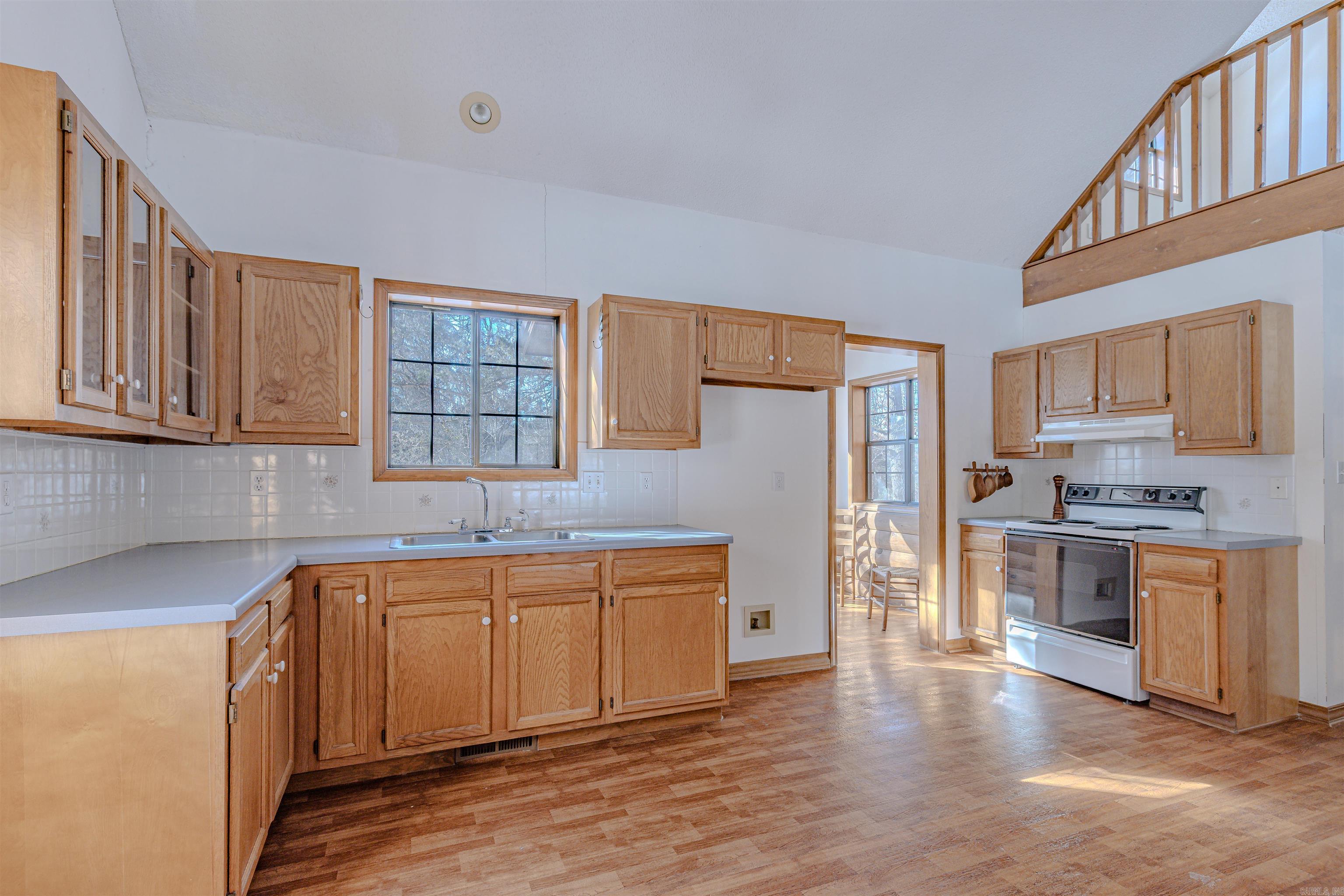 1017 Peace Valley Road  Ash Flat, AR