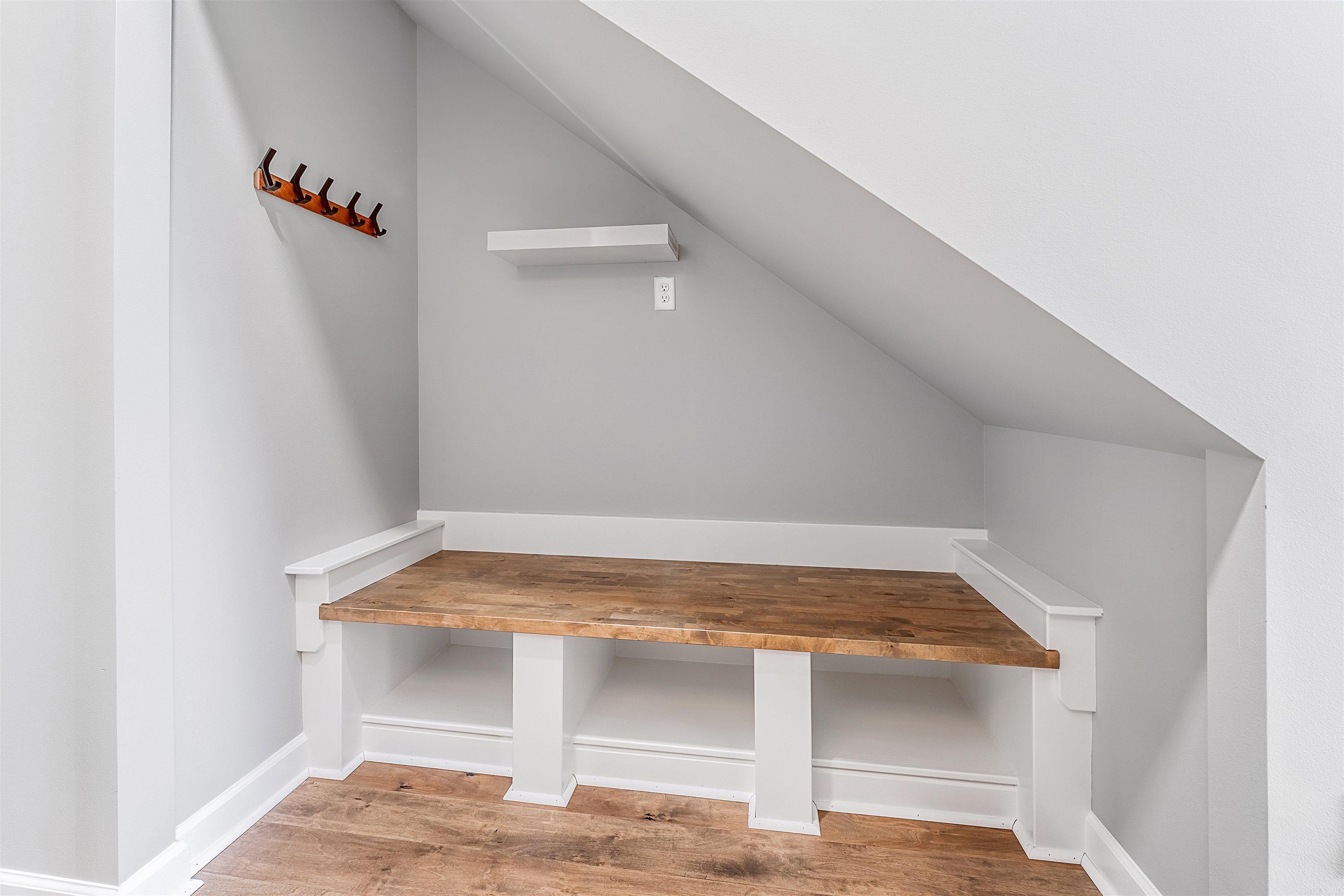 7 West Lake Lane Little Rock, AR 72210