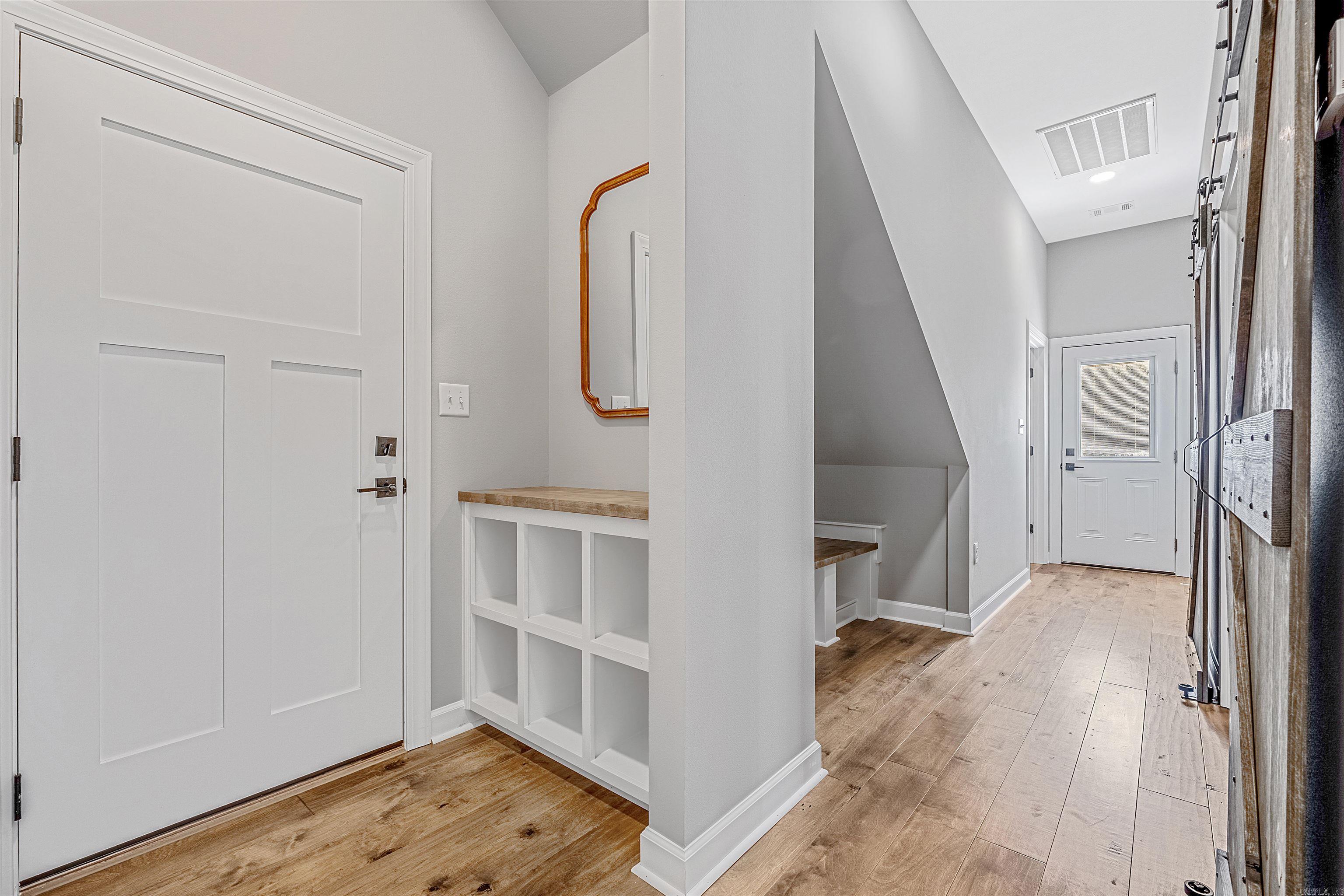 7 West Lake Lane Little Rock, AR 72210