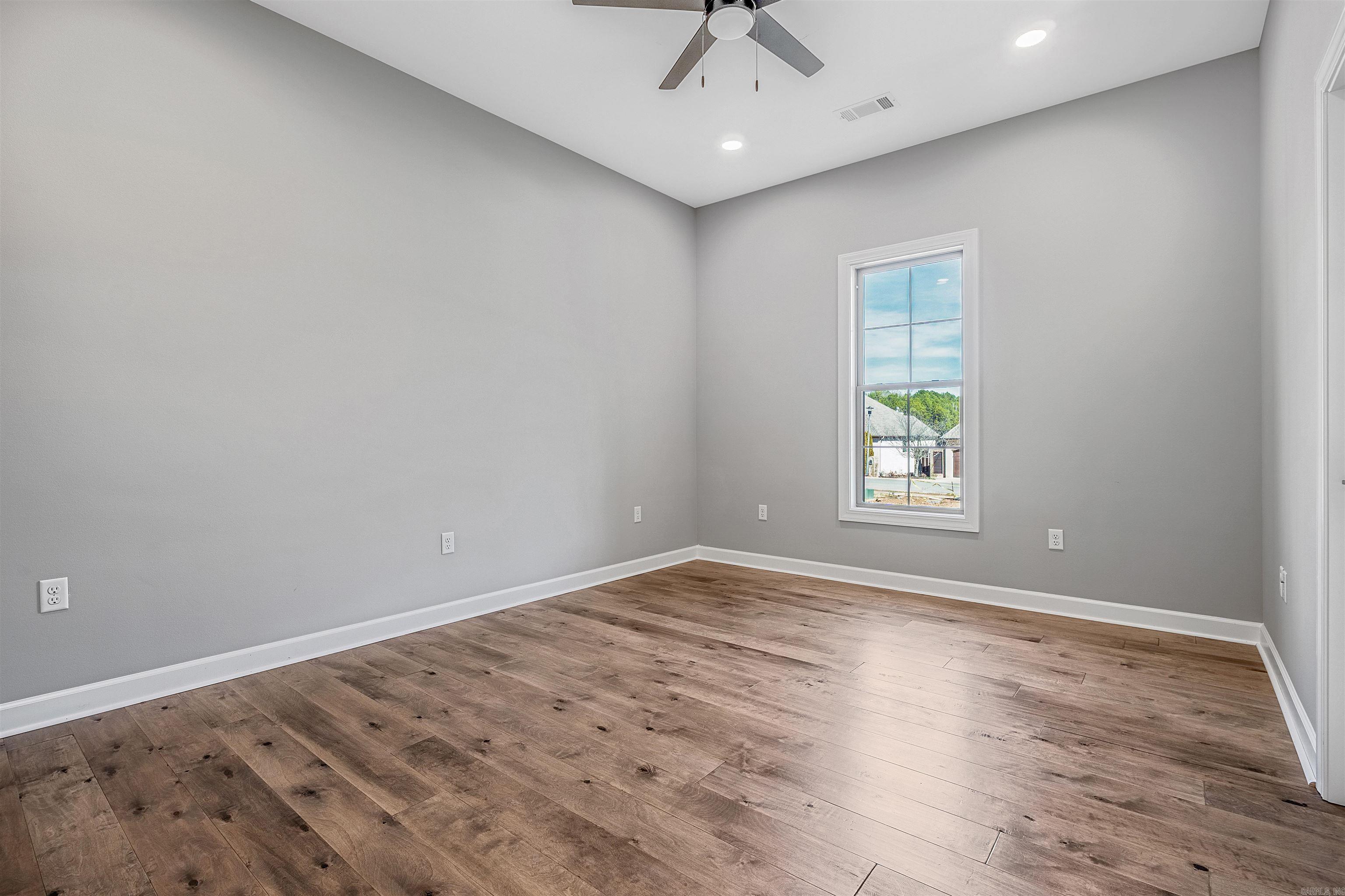 7 West Lake Lane  Little Rock, AR