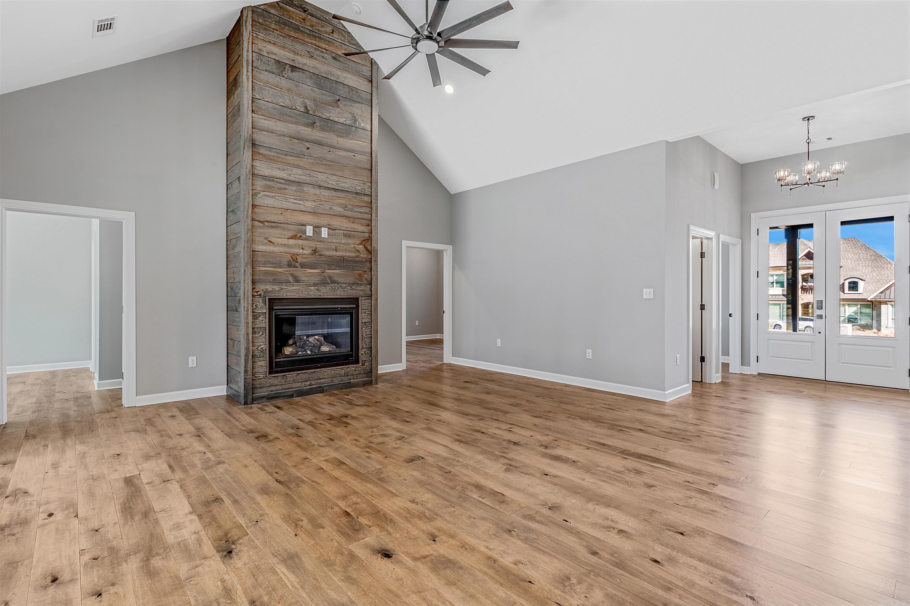 7 West Lake Lane Little Rock, AR 72210