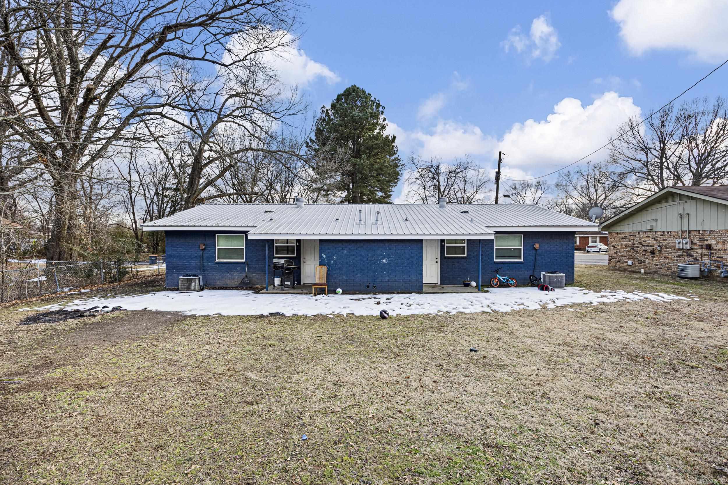 811 E M St  Russellville, AR
