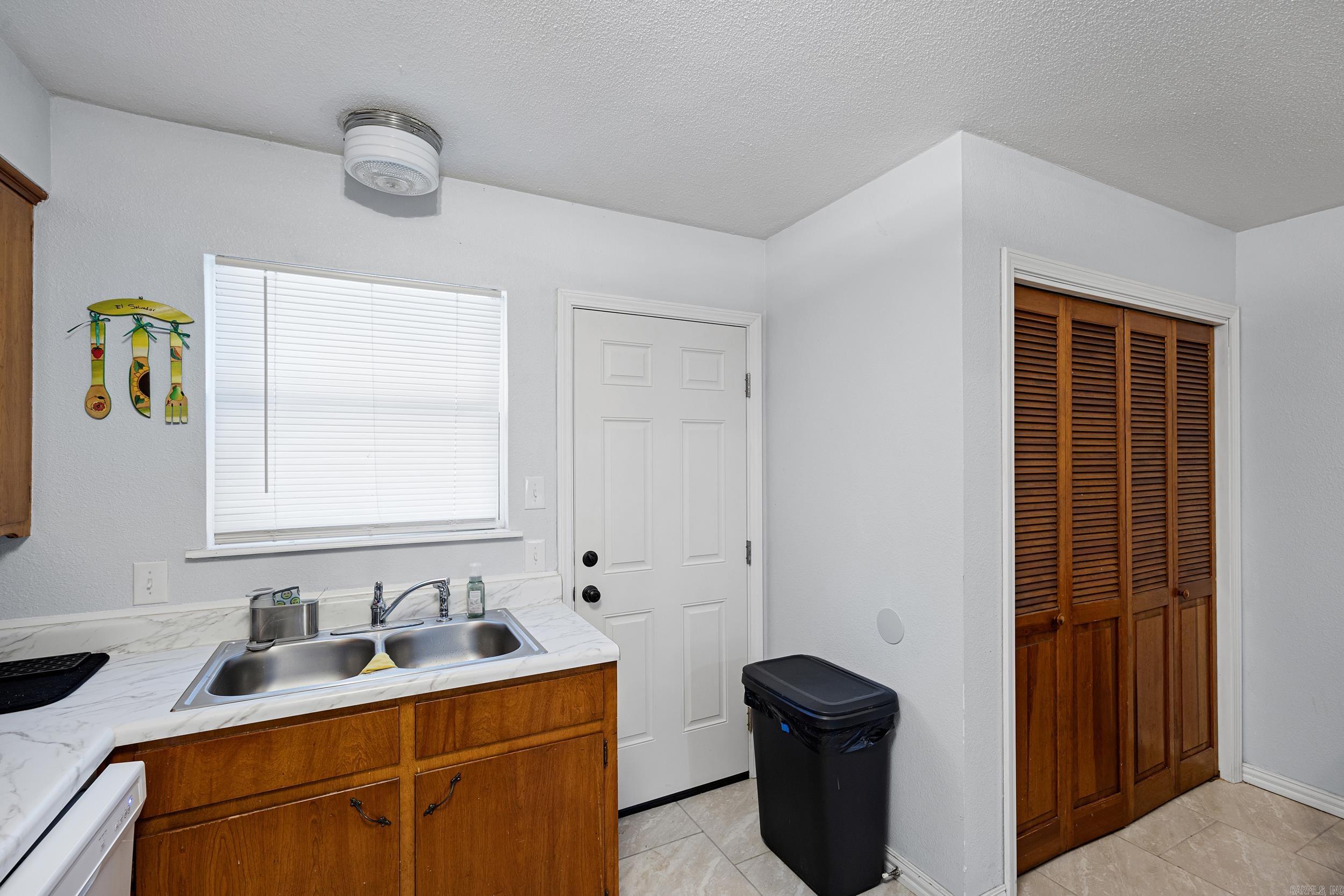 811 E M St  Russellville, AR